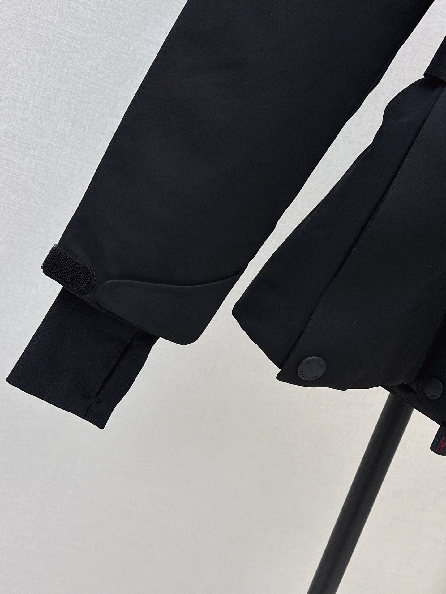 MONCLER fitted down jacket for skiing D91703 - Image 3