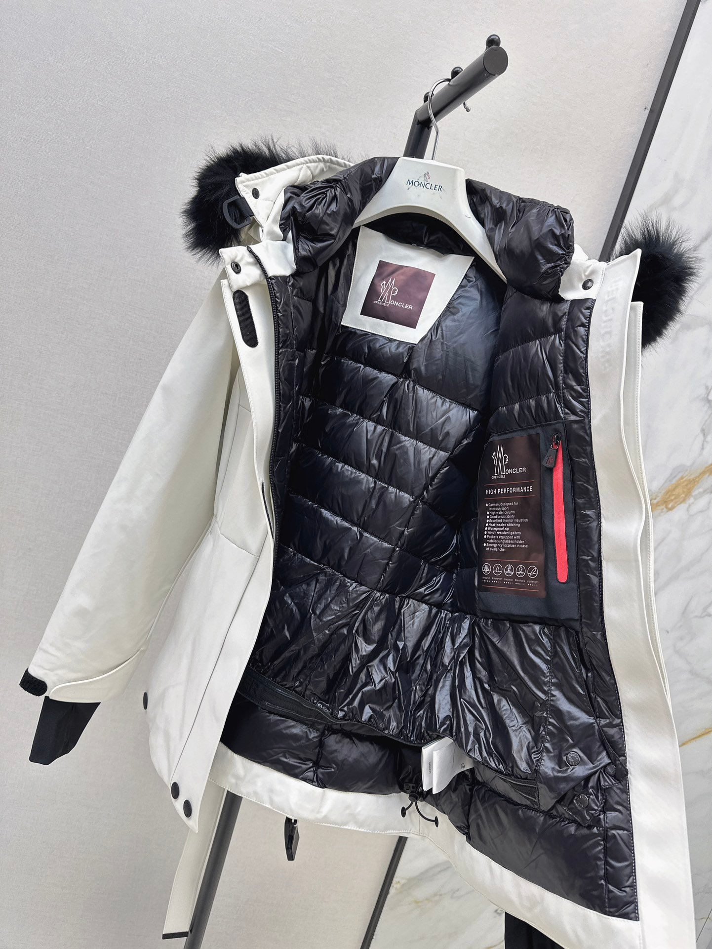 MONCLER fitted down jacket for skiing D91703 - Image 6
