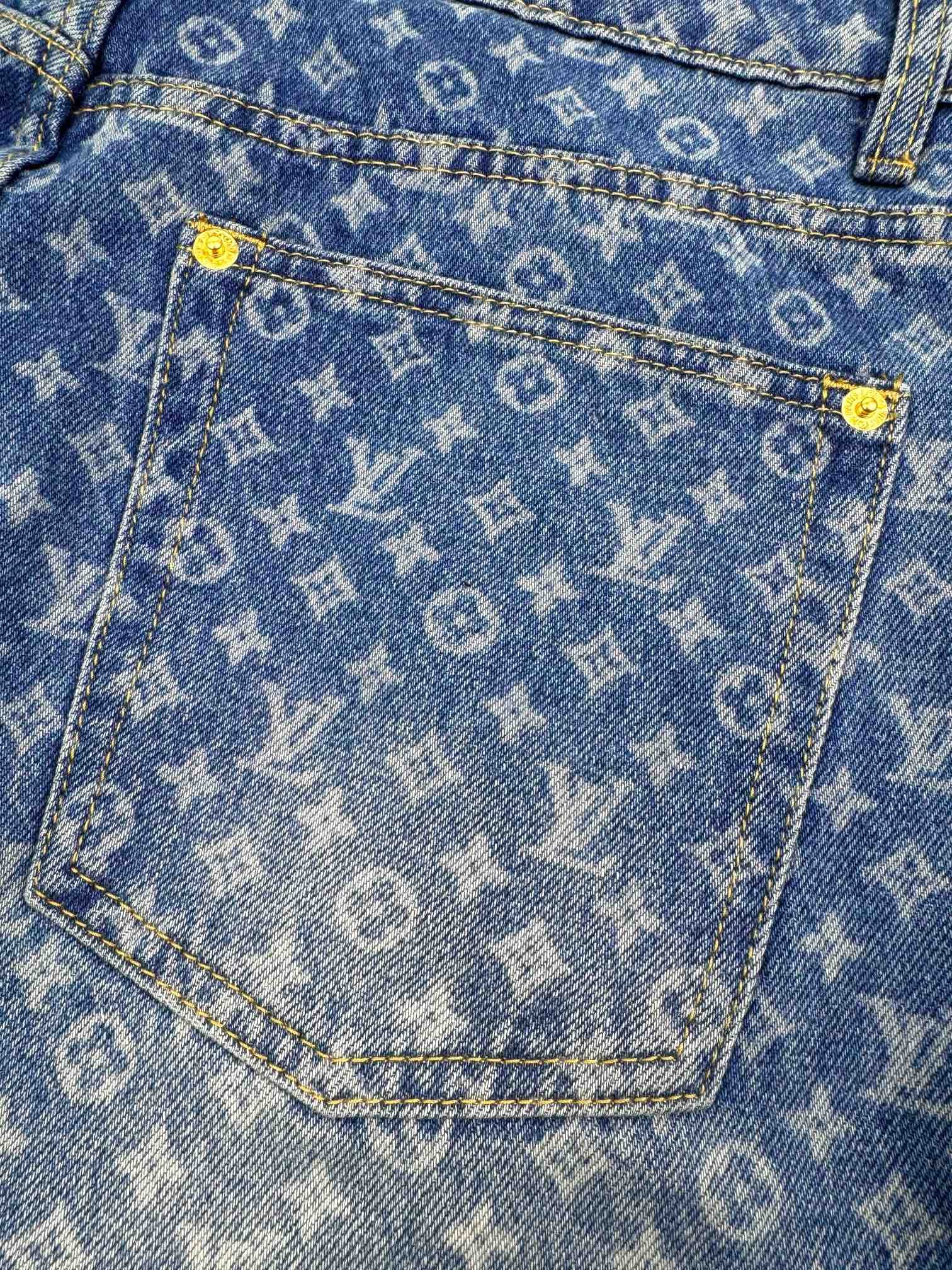 LOUIS VUITTON Printed Denim Pants 92002 - Image 6