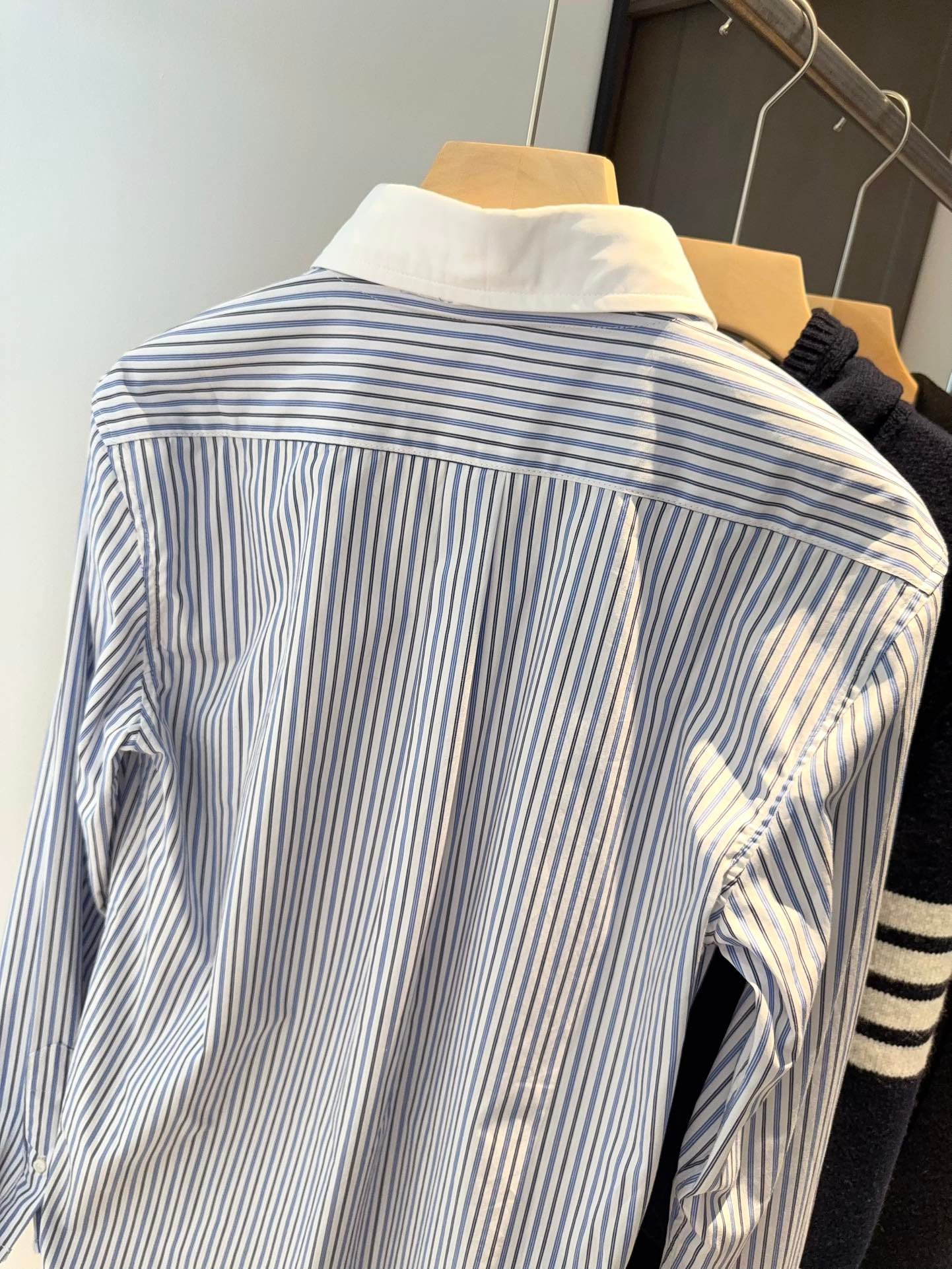 Miumiu shirt D92104 - Image 4