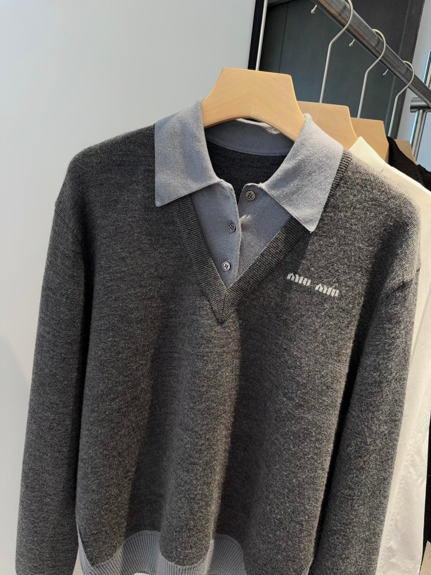 Slate Gray Cashmere V-neck Sweater | Miu Miu D92404 - Image 2