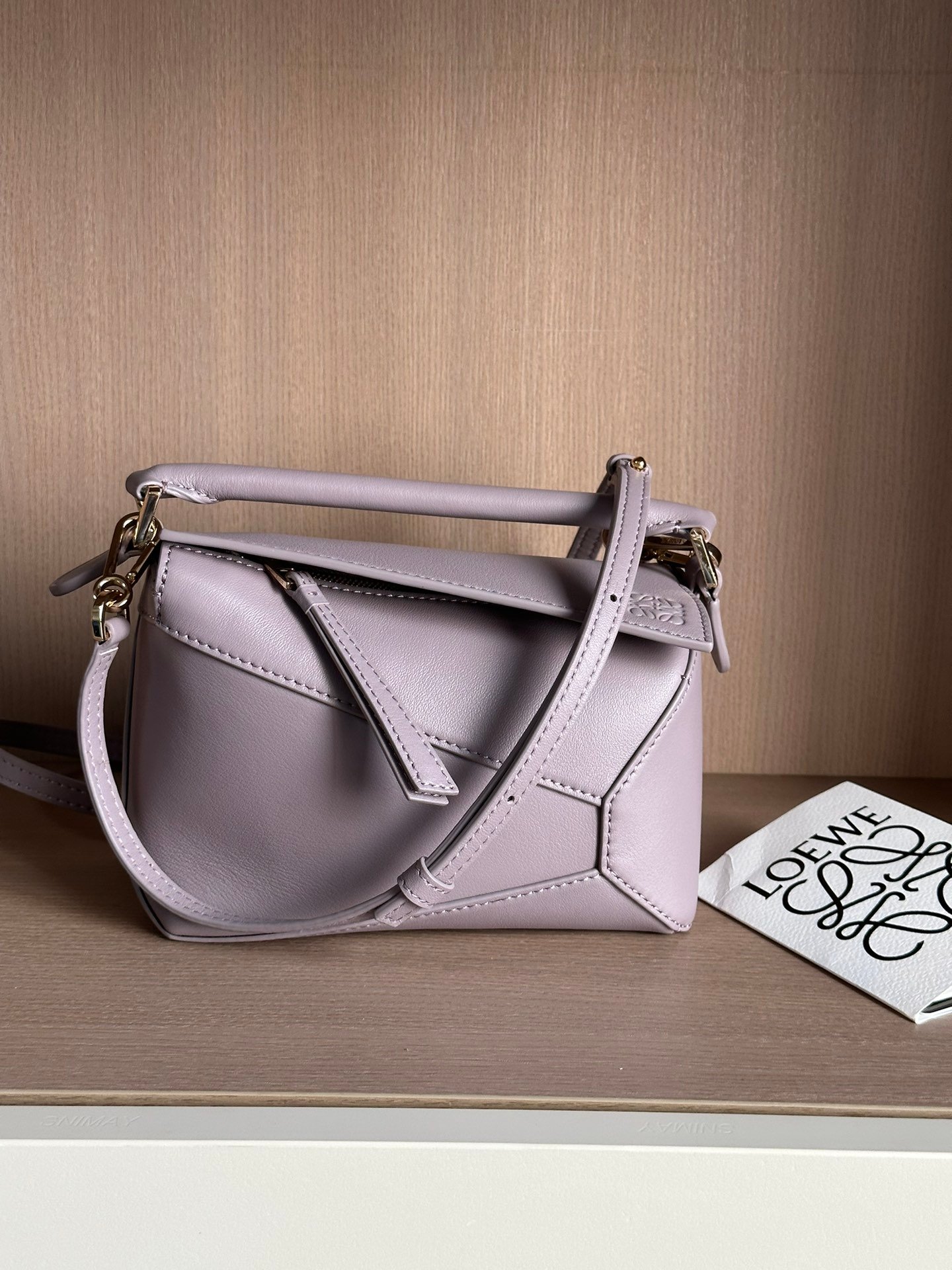 Loewe handbag L92503 - Image 10
