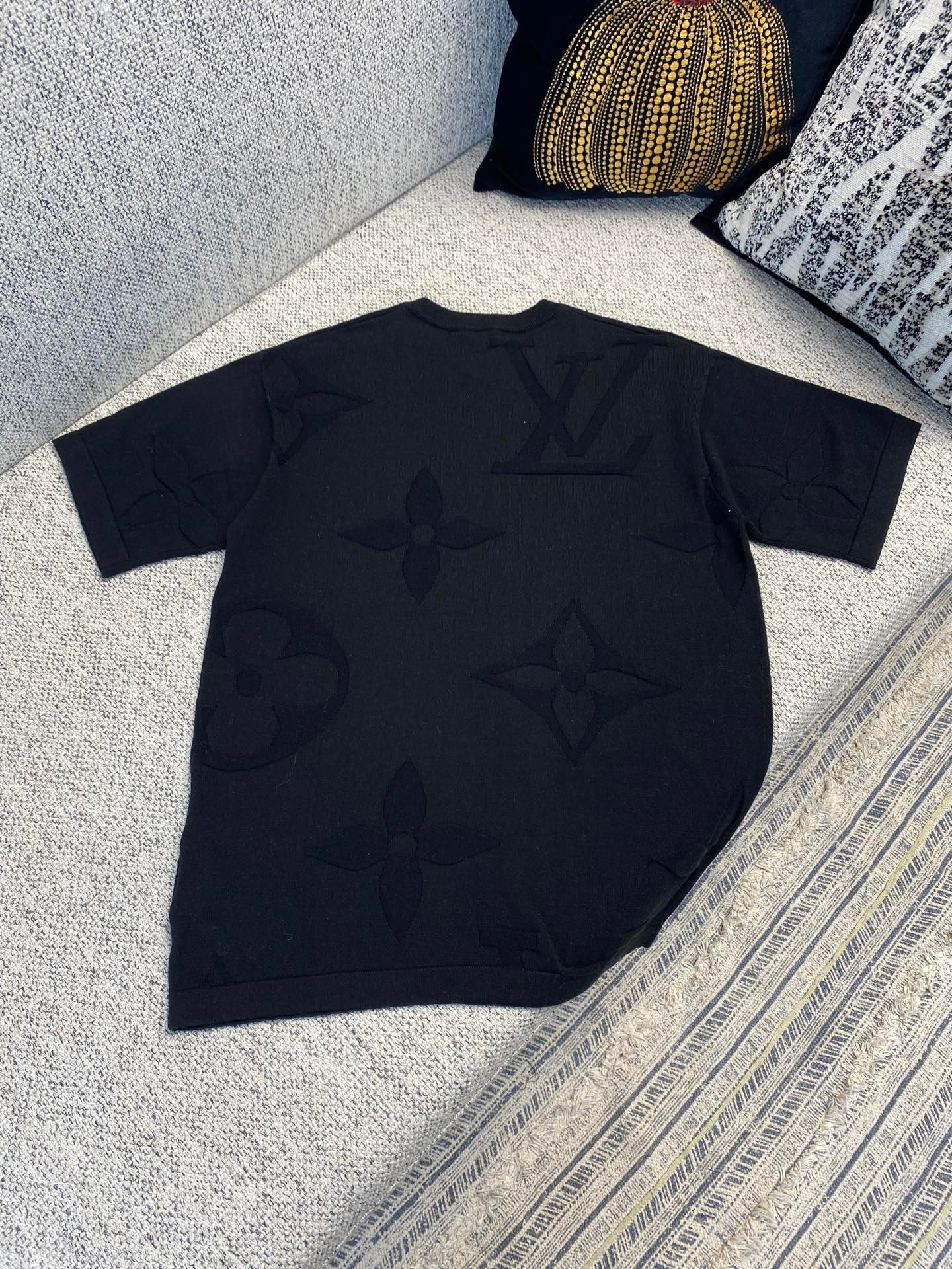 LOUIS VUITTON 25ss New Monogram Cotton Short-Sleeved Round-neck Shirt 92802 - Image 3