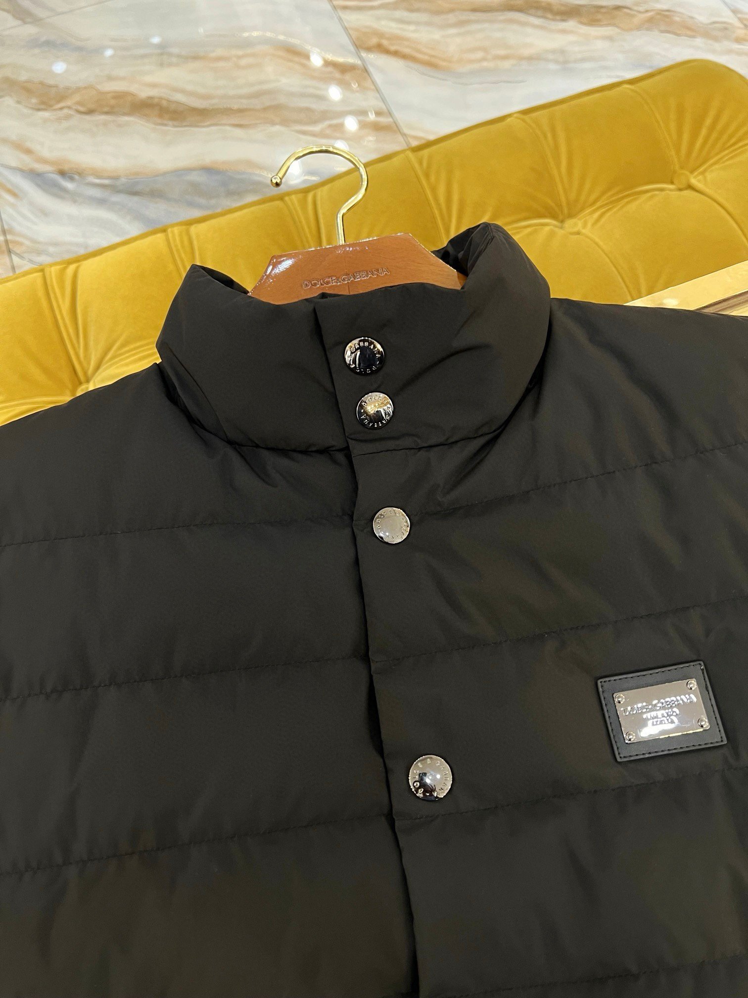 DG Autumn/Winter New Style Down Jacket Vest 93005 - Image 3