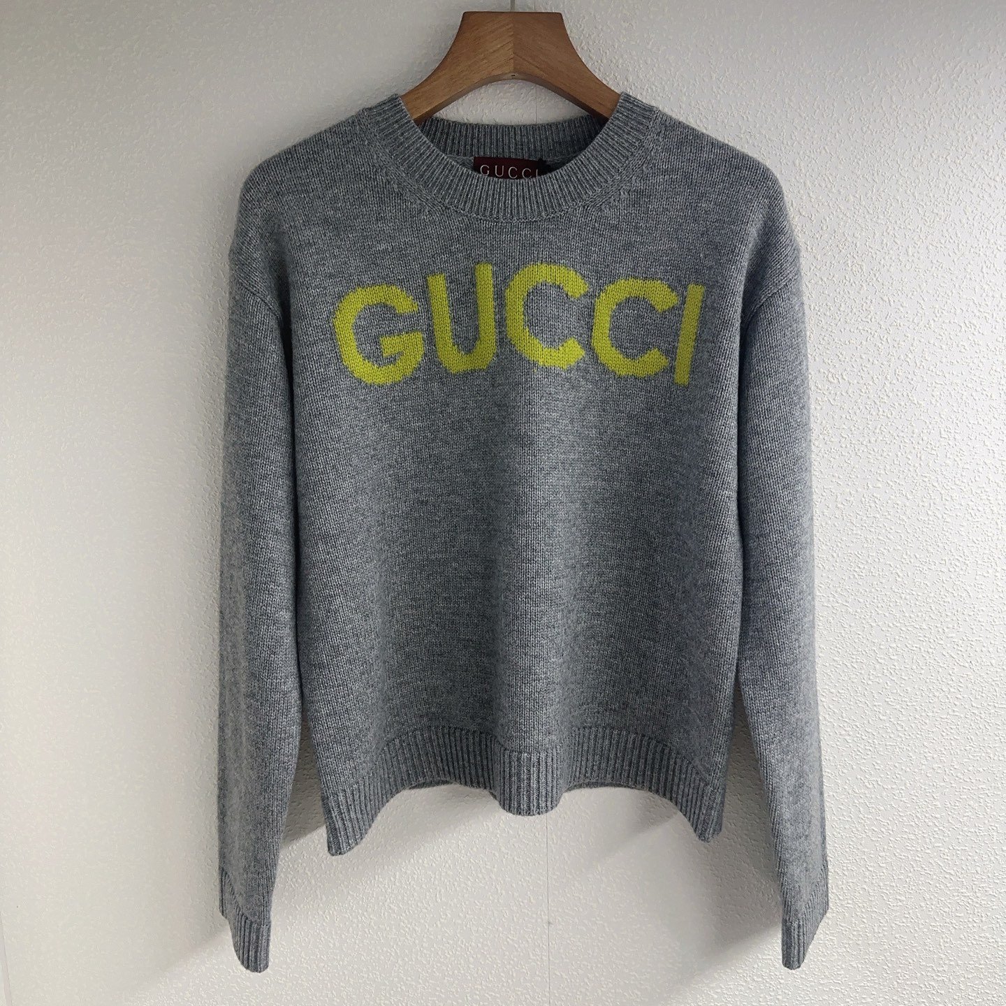 GUCCI Contrasting Color Lettered Plaid Pullover Knit Shirt D102401 - Image 3
