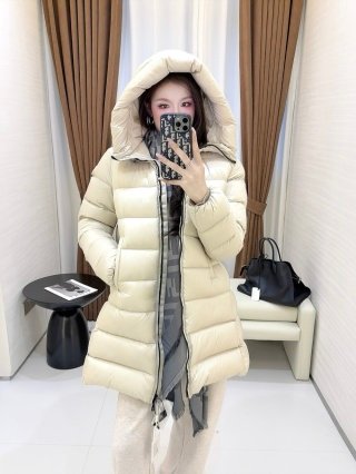 Moncler Suyenne Hooded Mid-Length Down Jacket D102601 - Image 7