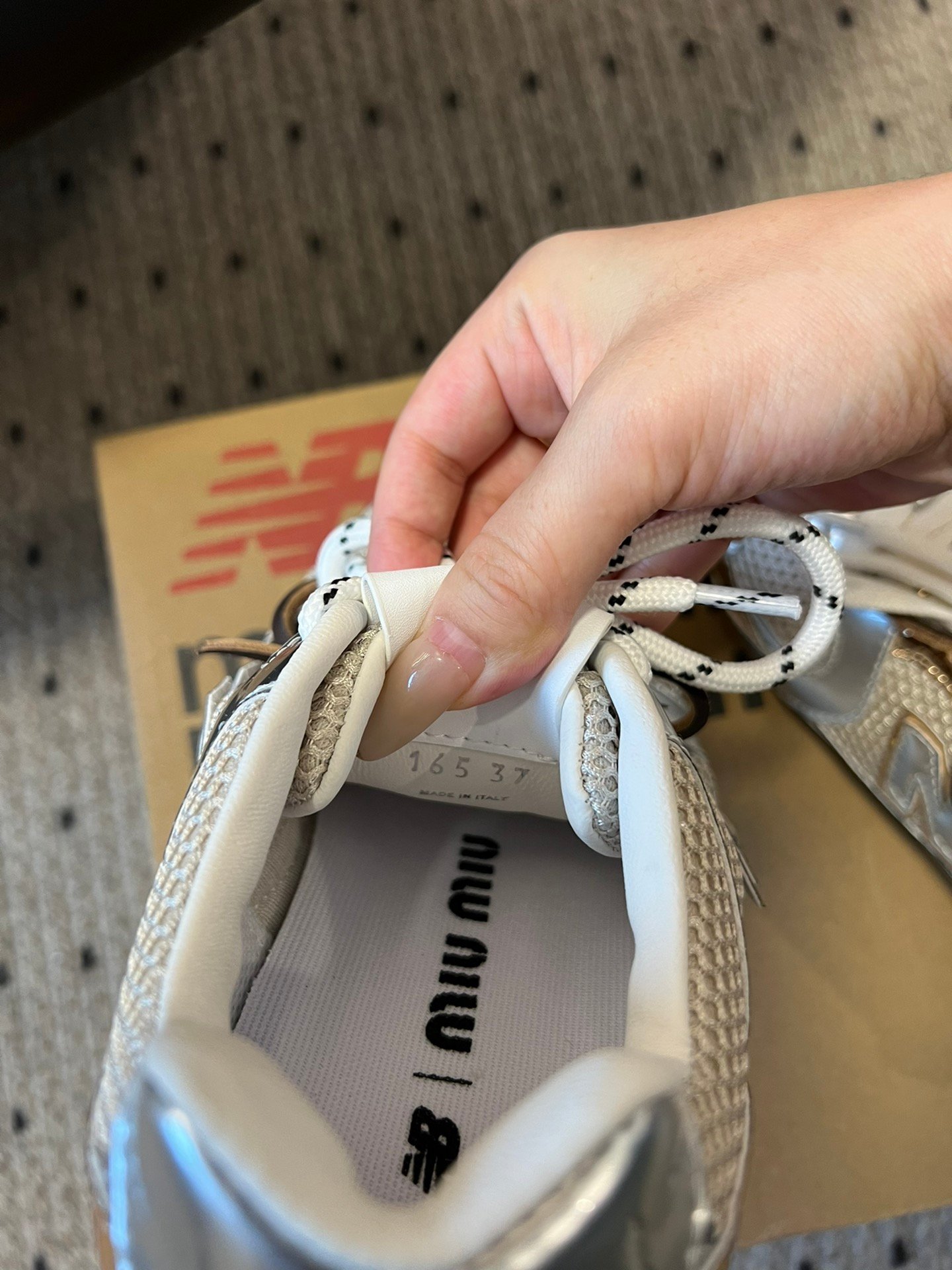 Miumiu x New Balance sports shoes L100203 - Image 9