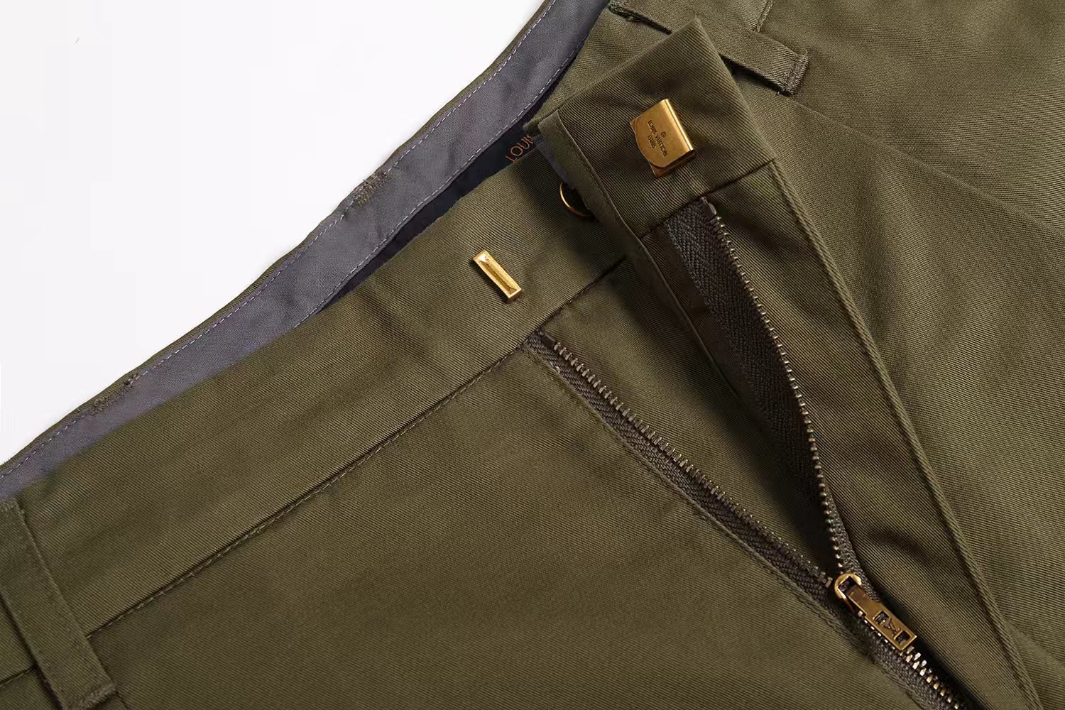 LOUIS VUITTON 2025 Spring/Summer Collection 3D Pocket Work Pants 100401 - Image 4