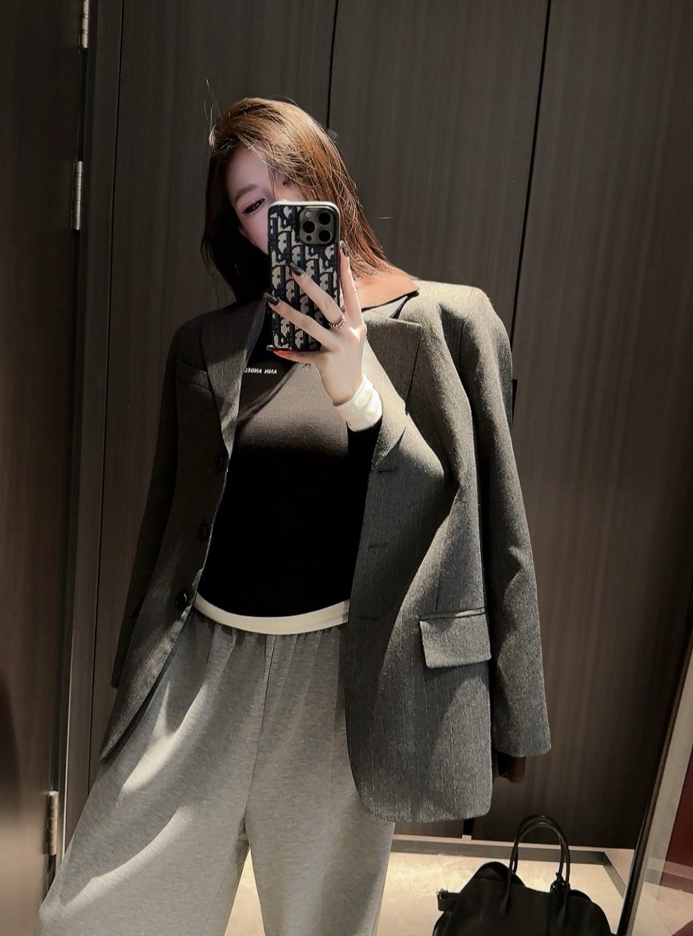 Miumiu suit D100306 - Image 7