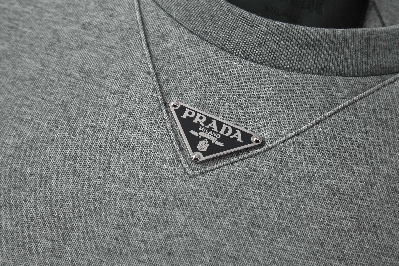 Prada White Terry T-shirt 101101 - Image 10