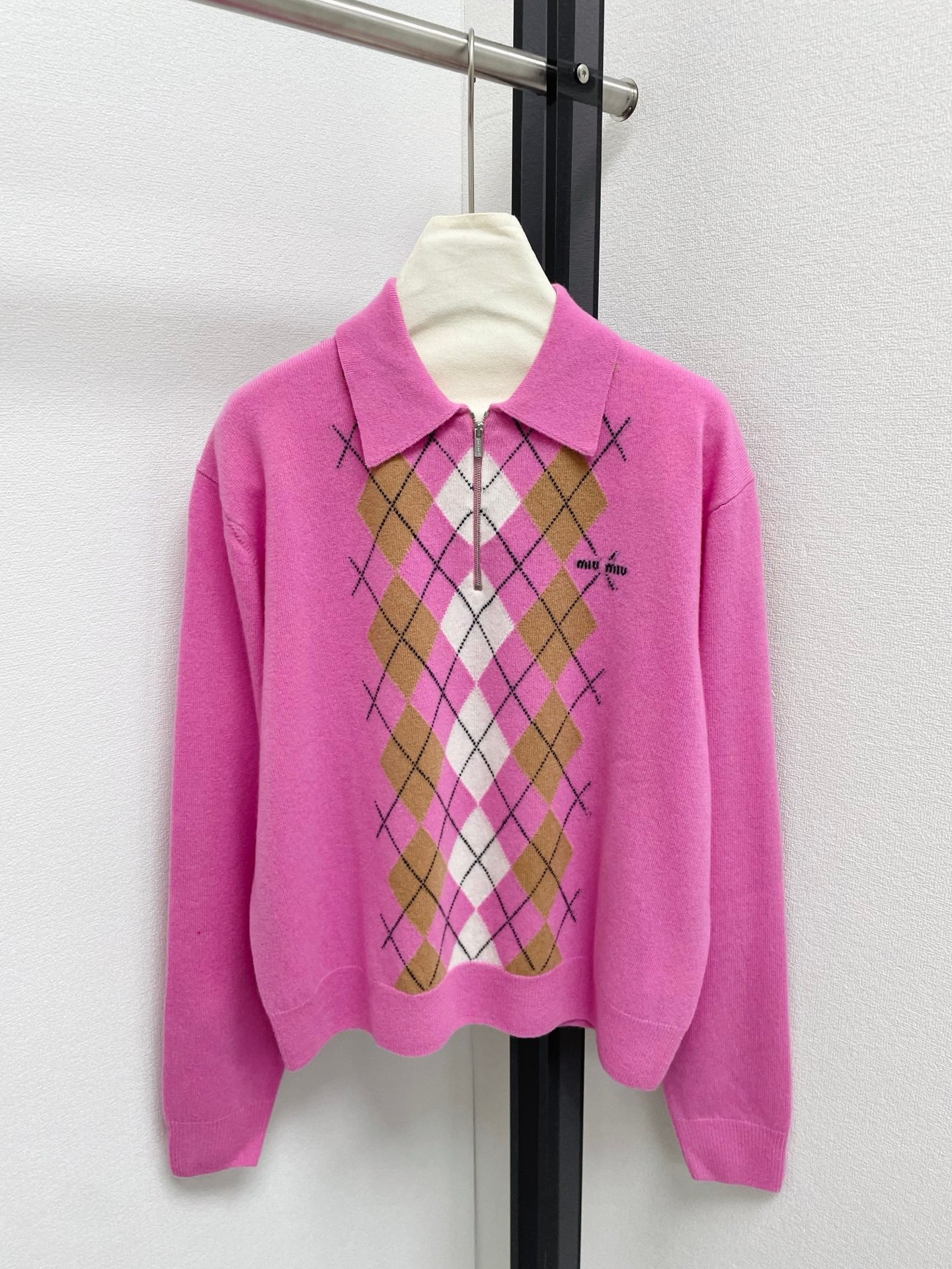 Miumiu Cashmere half-zipper polo shirt - Image 4