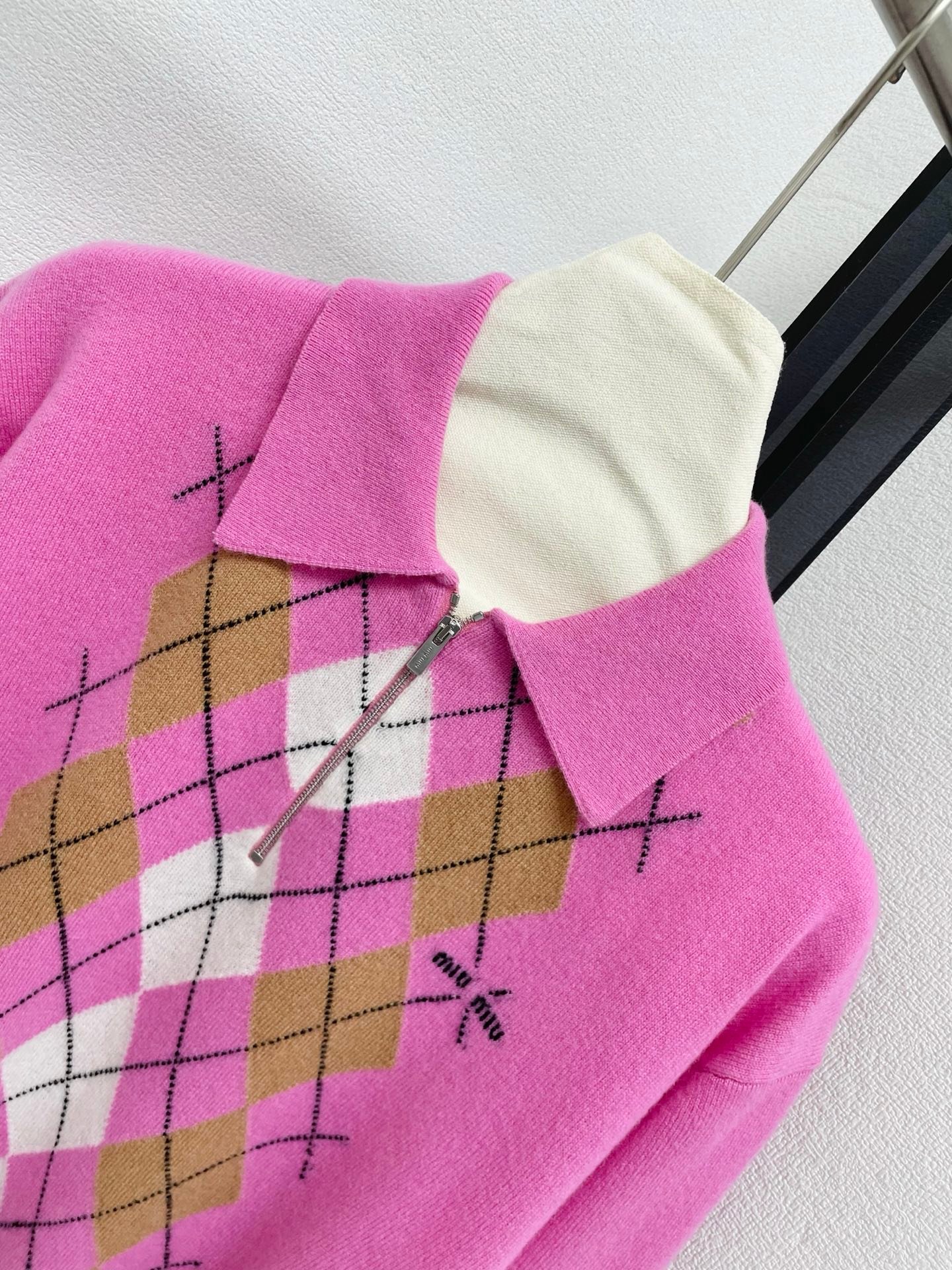 Miumiu Cashmere half-zipper polo shirt - Image 7