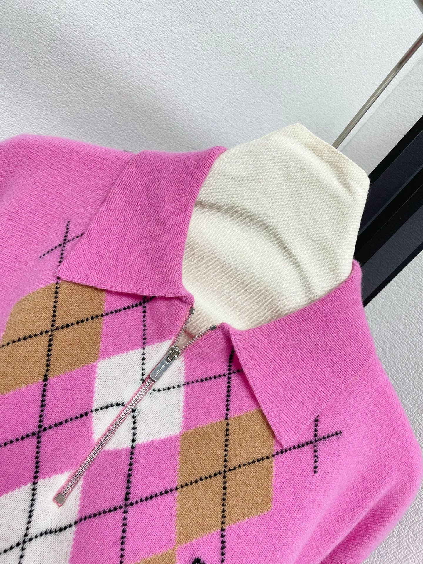 Miumiu Cashmere half-zipper polo shirt - Image 3