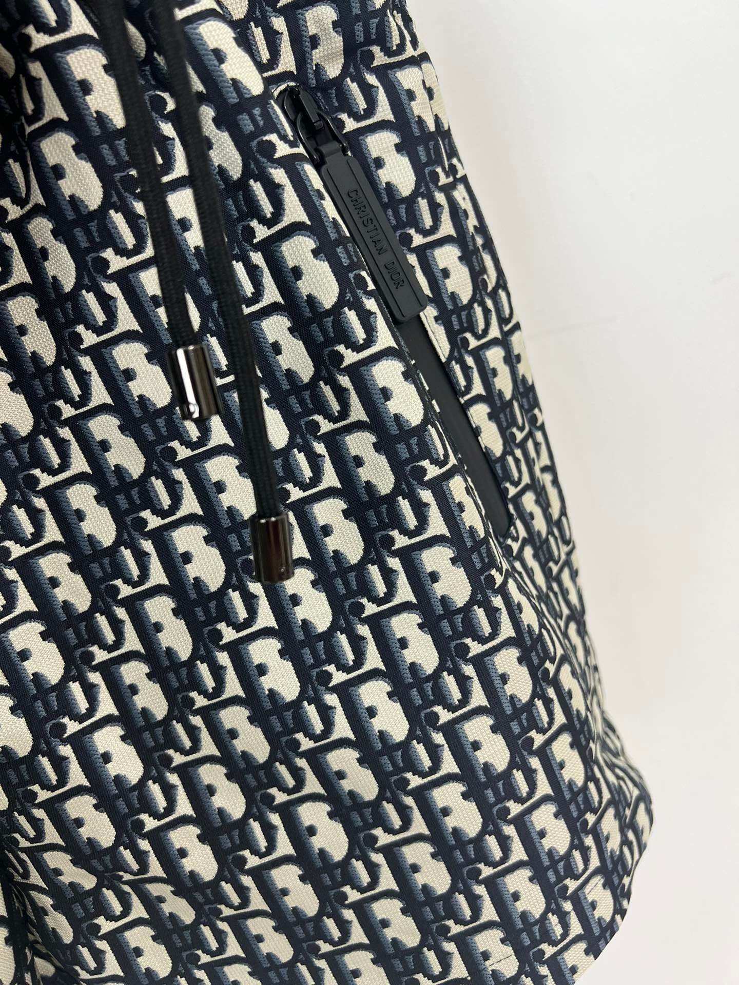 Dior Oblique Logo Bermuda Shorts 101305 - Image 5