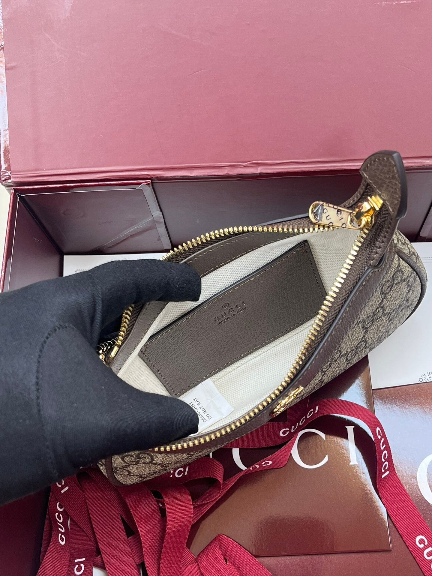 Gucci shoulder bag L101502 - Image 4
