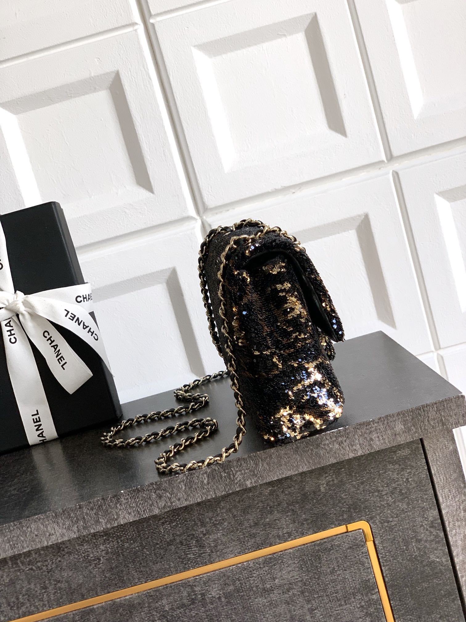 CHANEL Super shiny sequin bead bag L101701 - Image 7