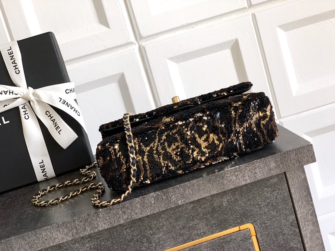 CHANEL Super shiny sequin bead bag L101701 - Image 9