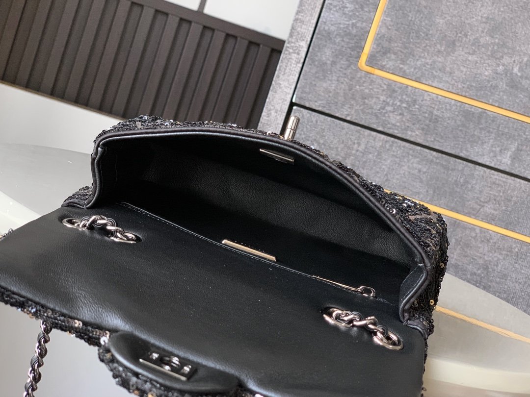 CHANEL Super shiny sequin bead bag L101701 - Image 10