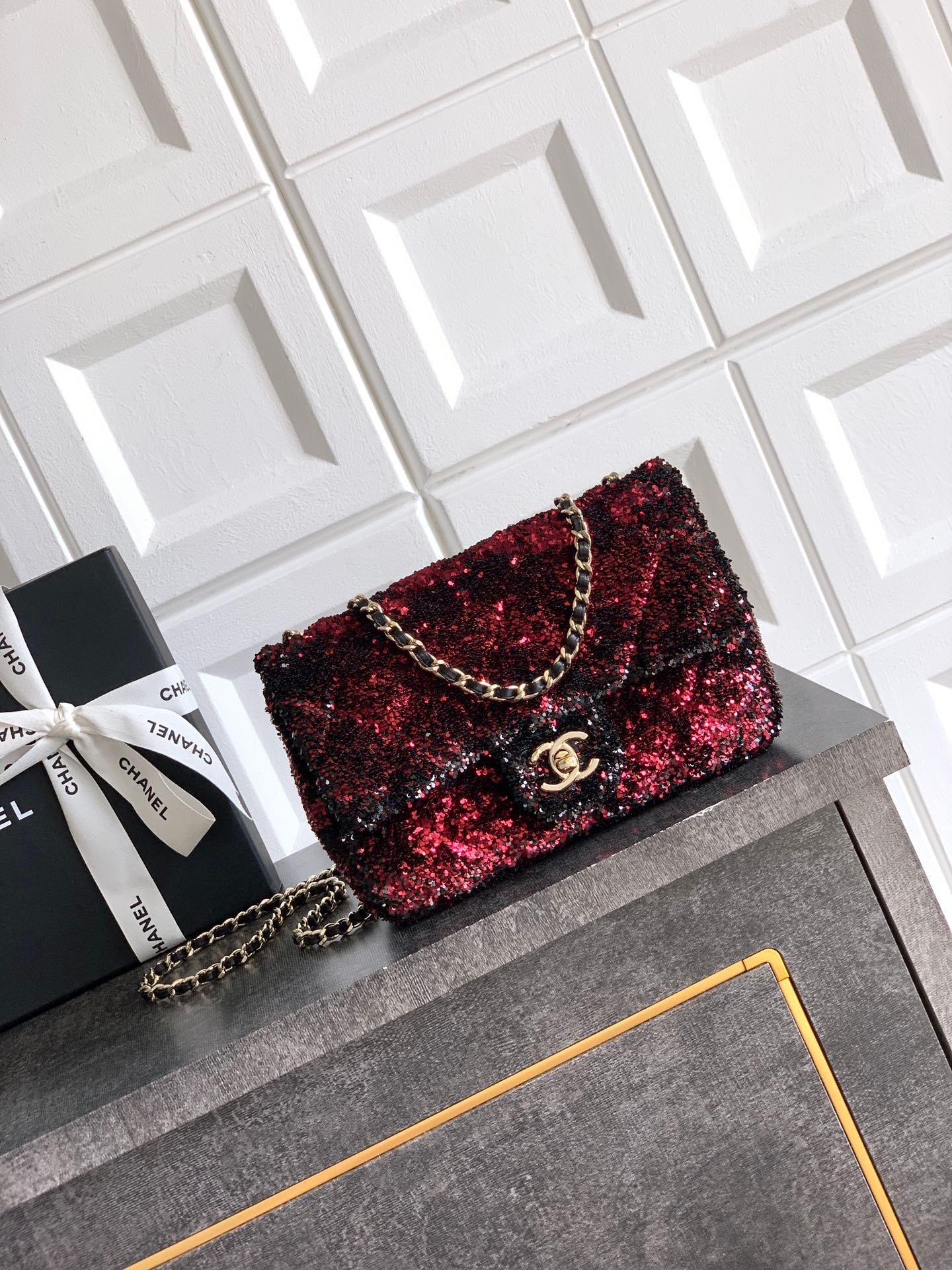 CHANEL Super shiny sequin bead bag L101701 - Image 5