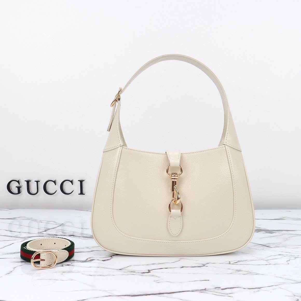 GUCCI crossbody bag L102204 - Image 4