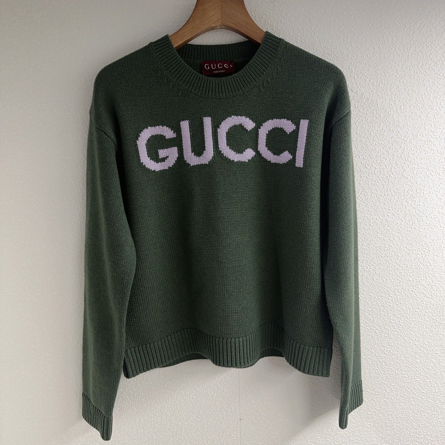 GUCCI Contrasting Color Lettered Plaid Pullover Knit Shirt D102401 - Image 2