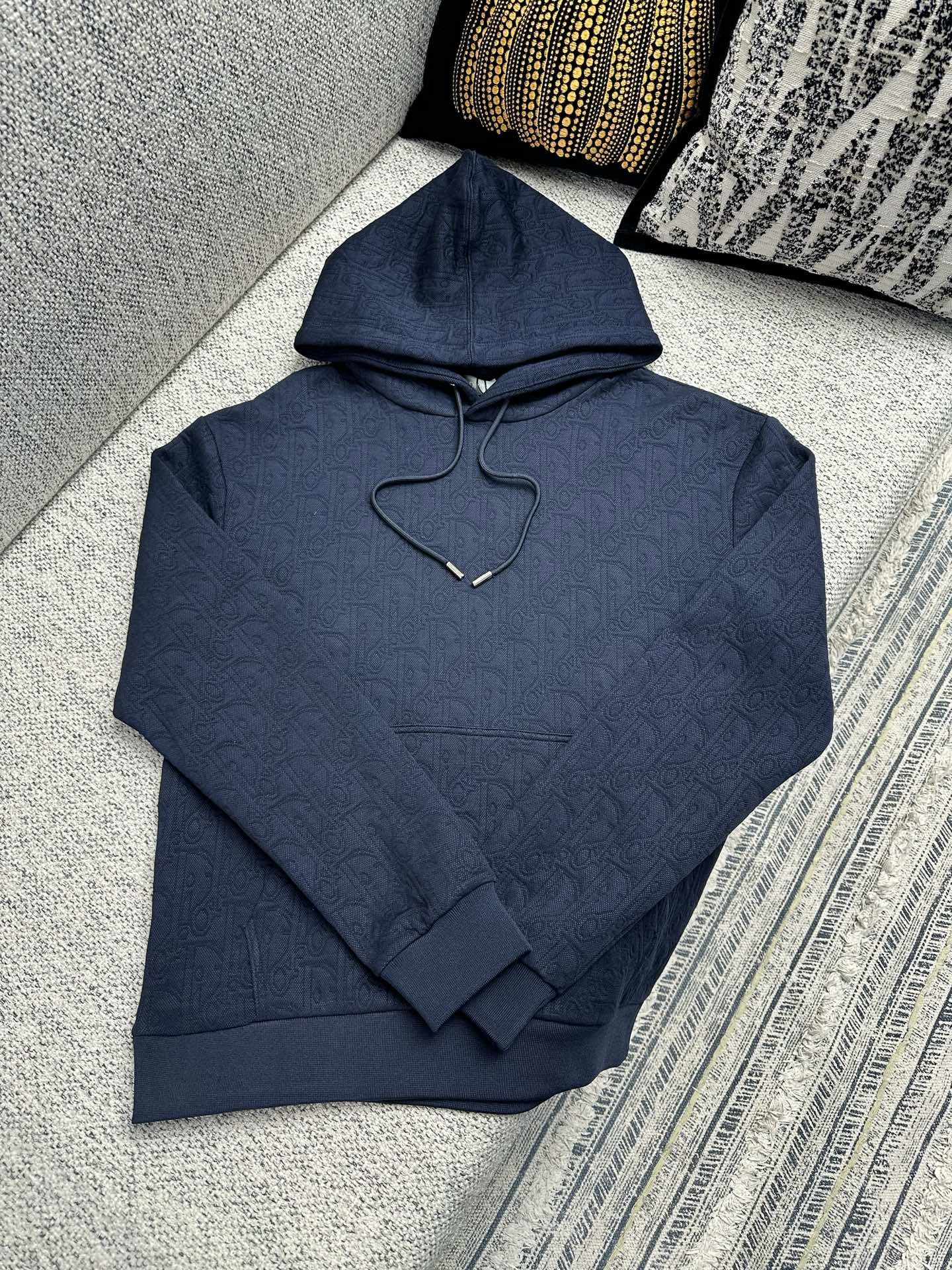 Dior hooded sweatshirt 102403 - Image 2