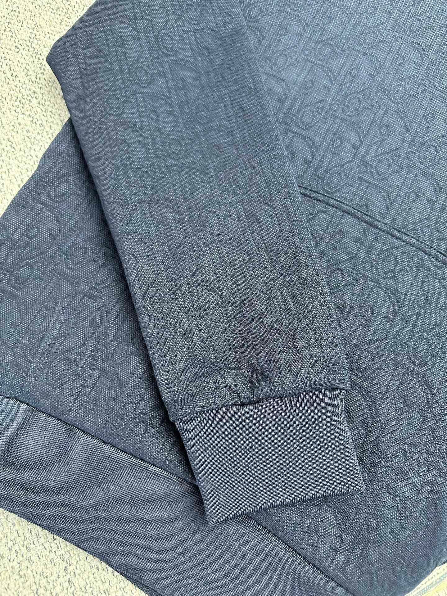 Dior hooded sweatshirt 102403 - Image 5