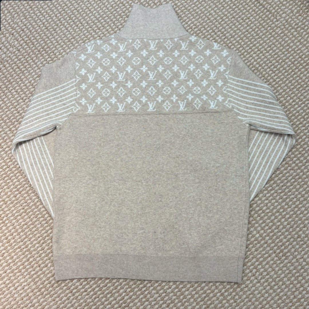 LV pullover knit sweater 103003 - Image 3