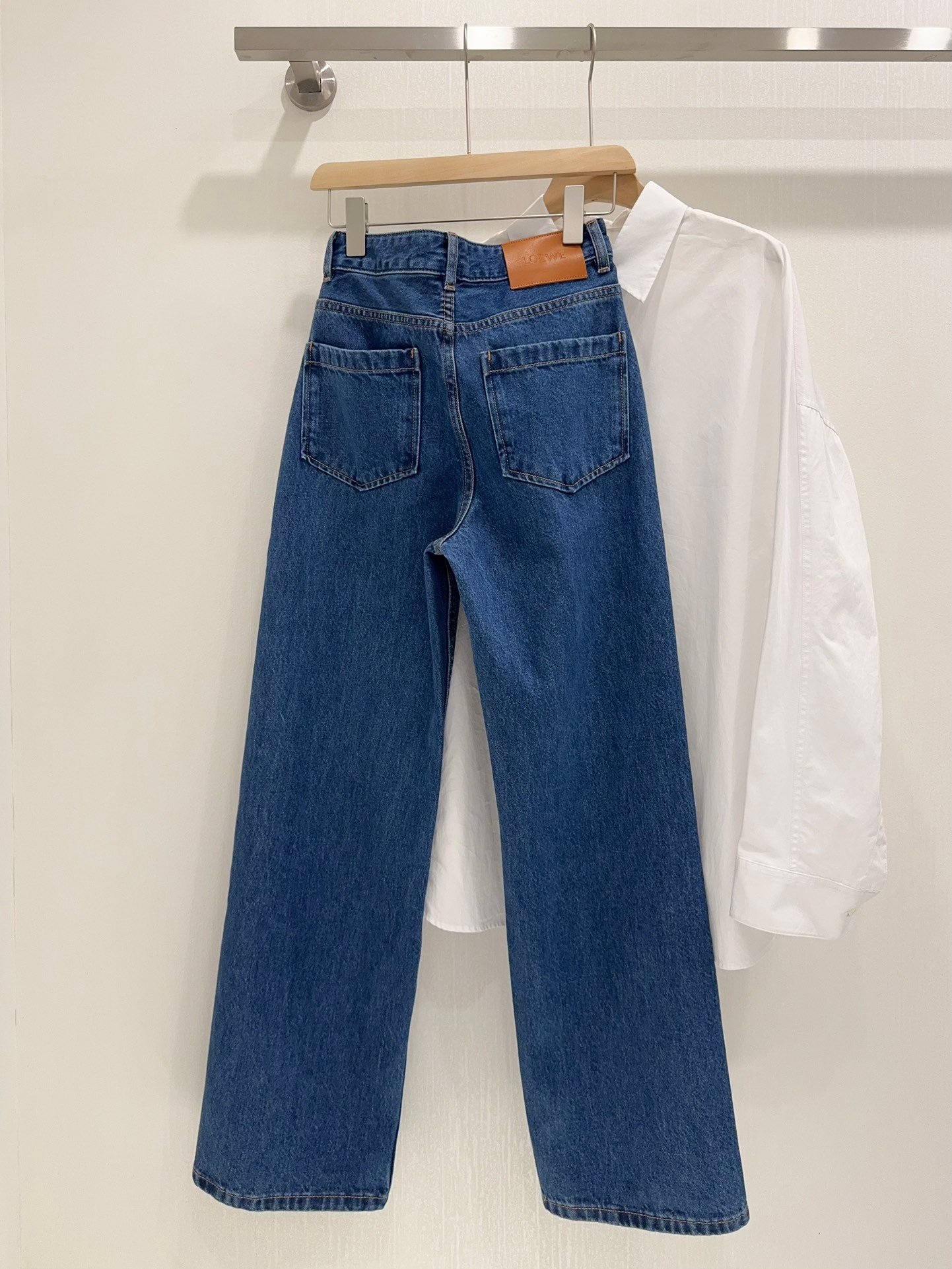 LOEWE Denim Pants D103102 - Image 3