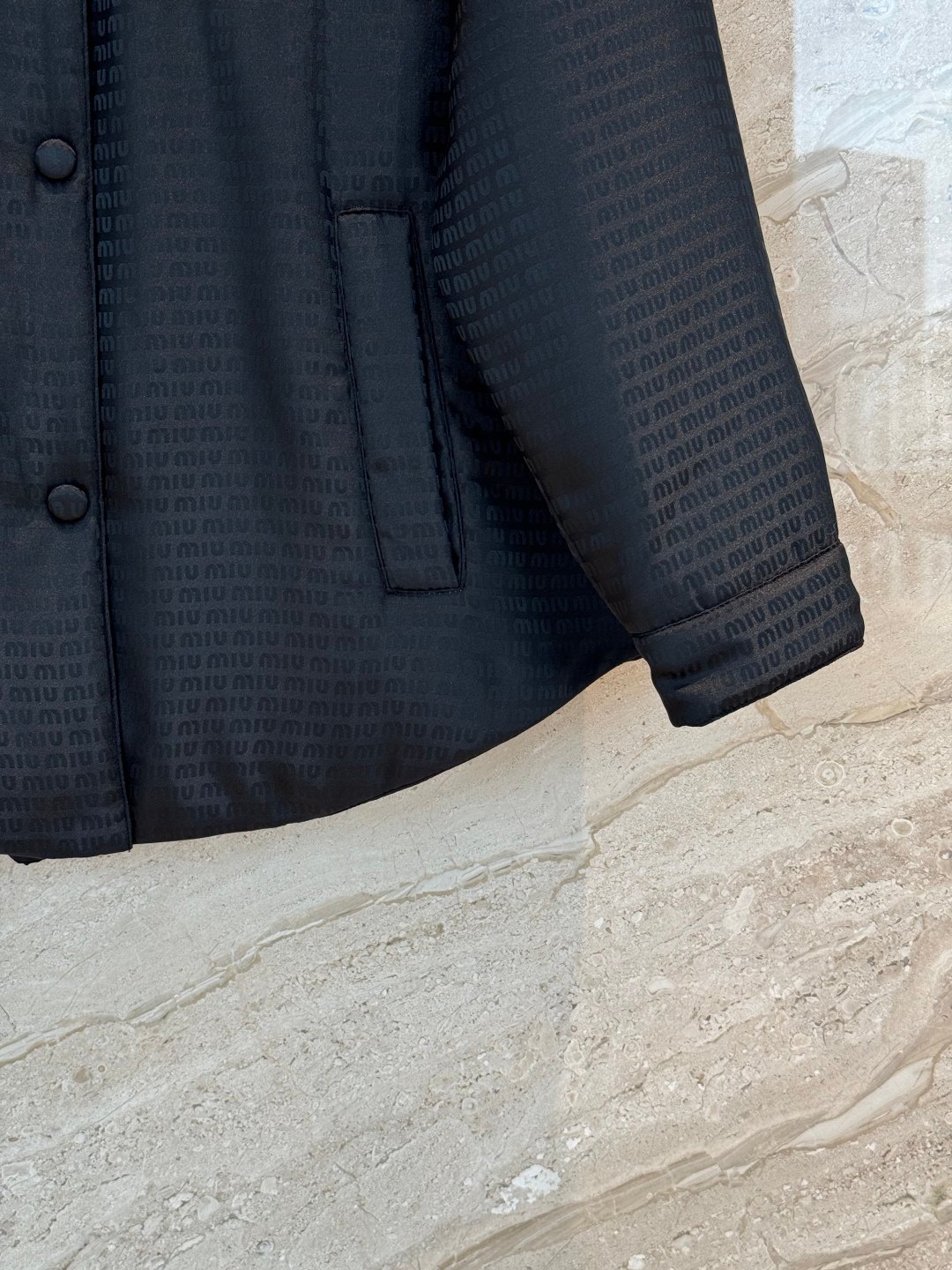 MIUMIU jacquard down jacket D110302 - Image 5