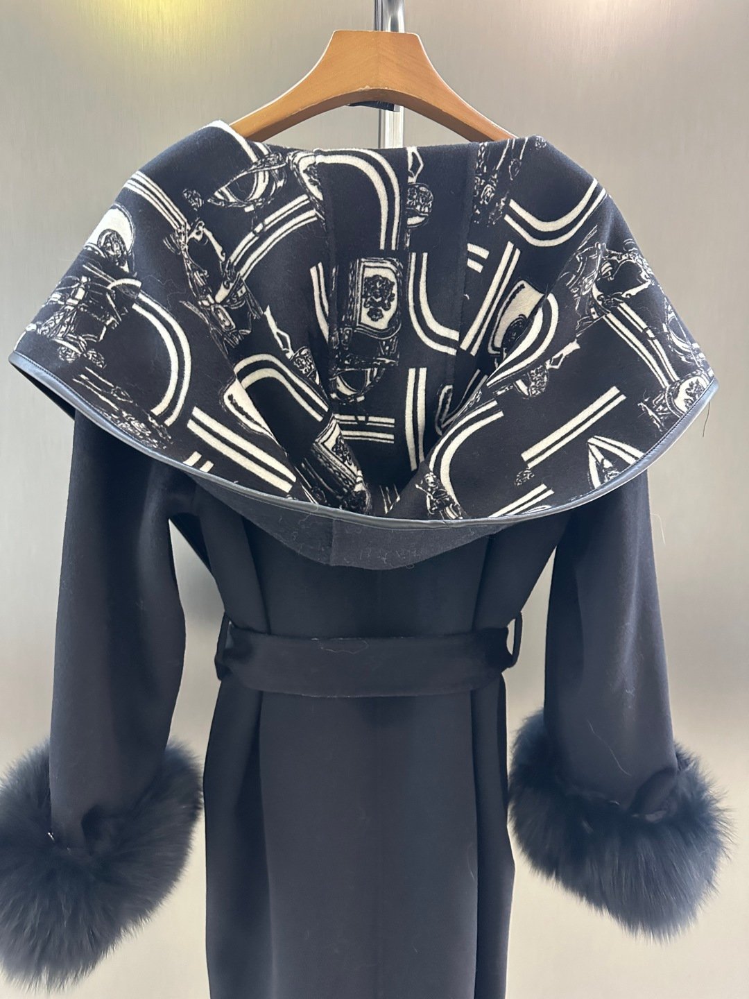 Hermes wool coat D110303 - Image 9