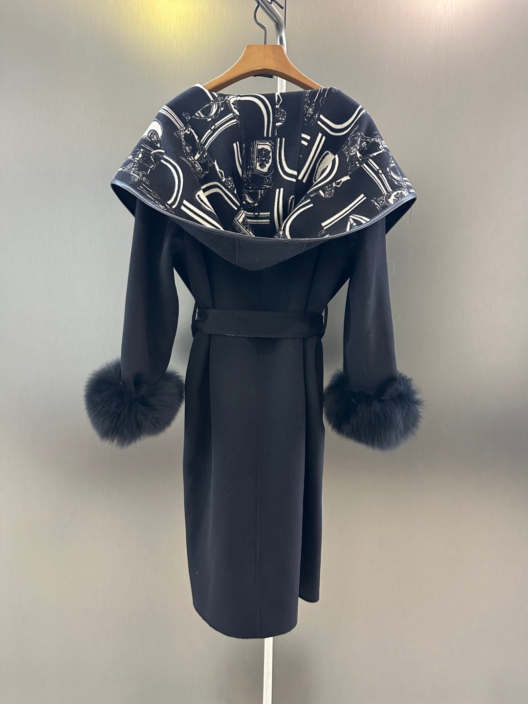 Hermes wool coat D110303 - Image 6