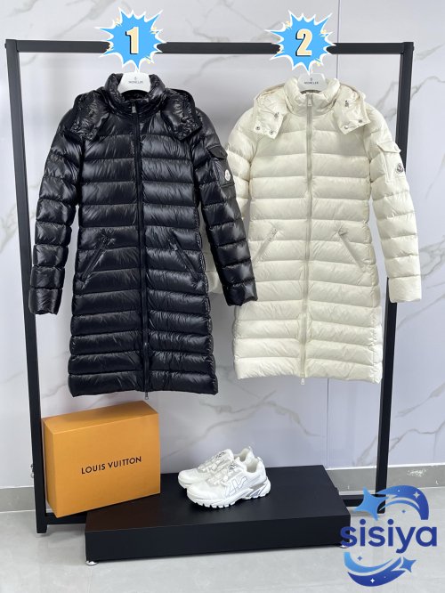 Moncler Down Quilted Coat D110504
