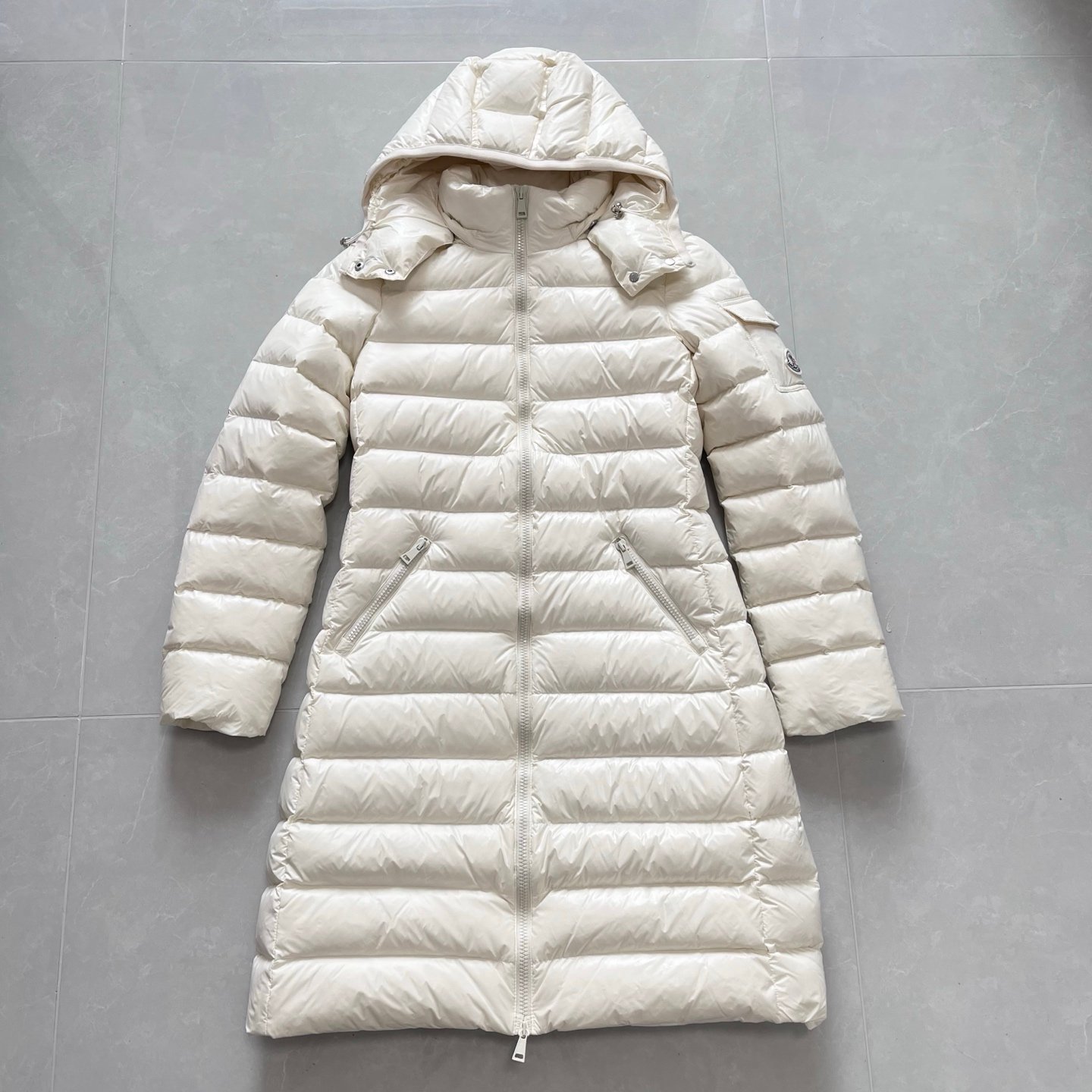 Moncler Down Quilted Coat D110504 - Image 3