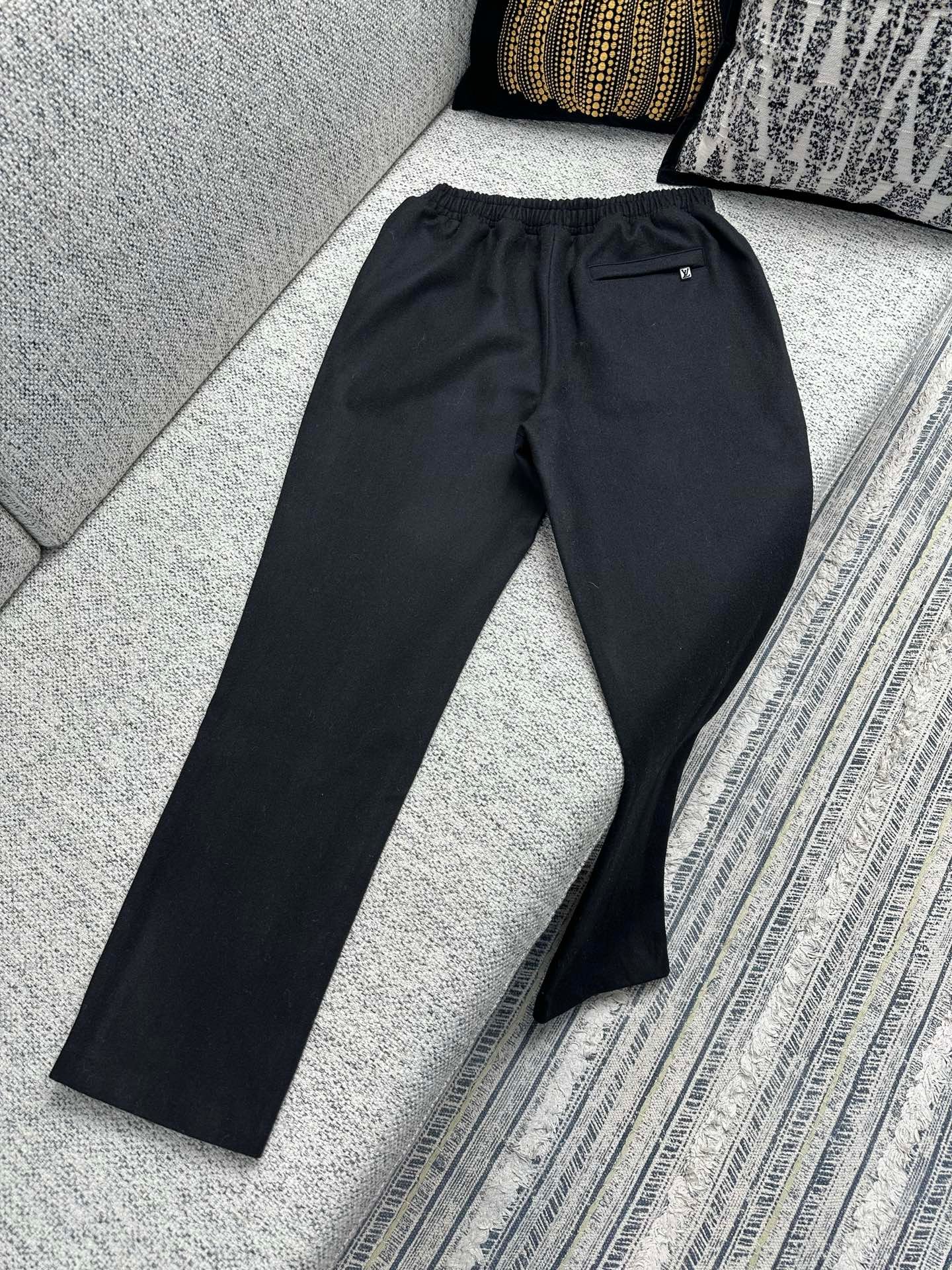 LV Technology Sports Pants 110406 - Image 3