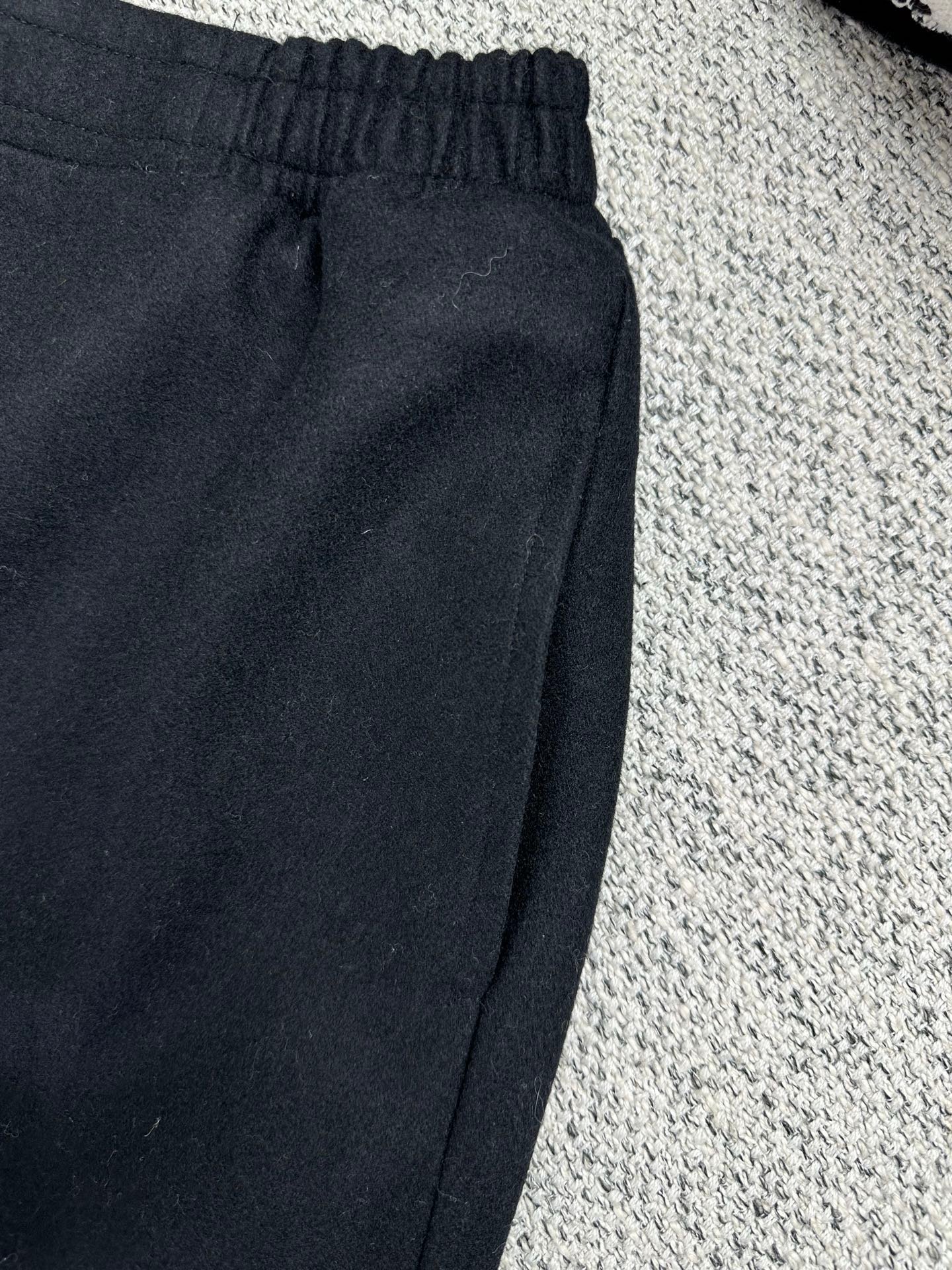 LV Technology Sports Pants 110406 - Image 5