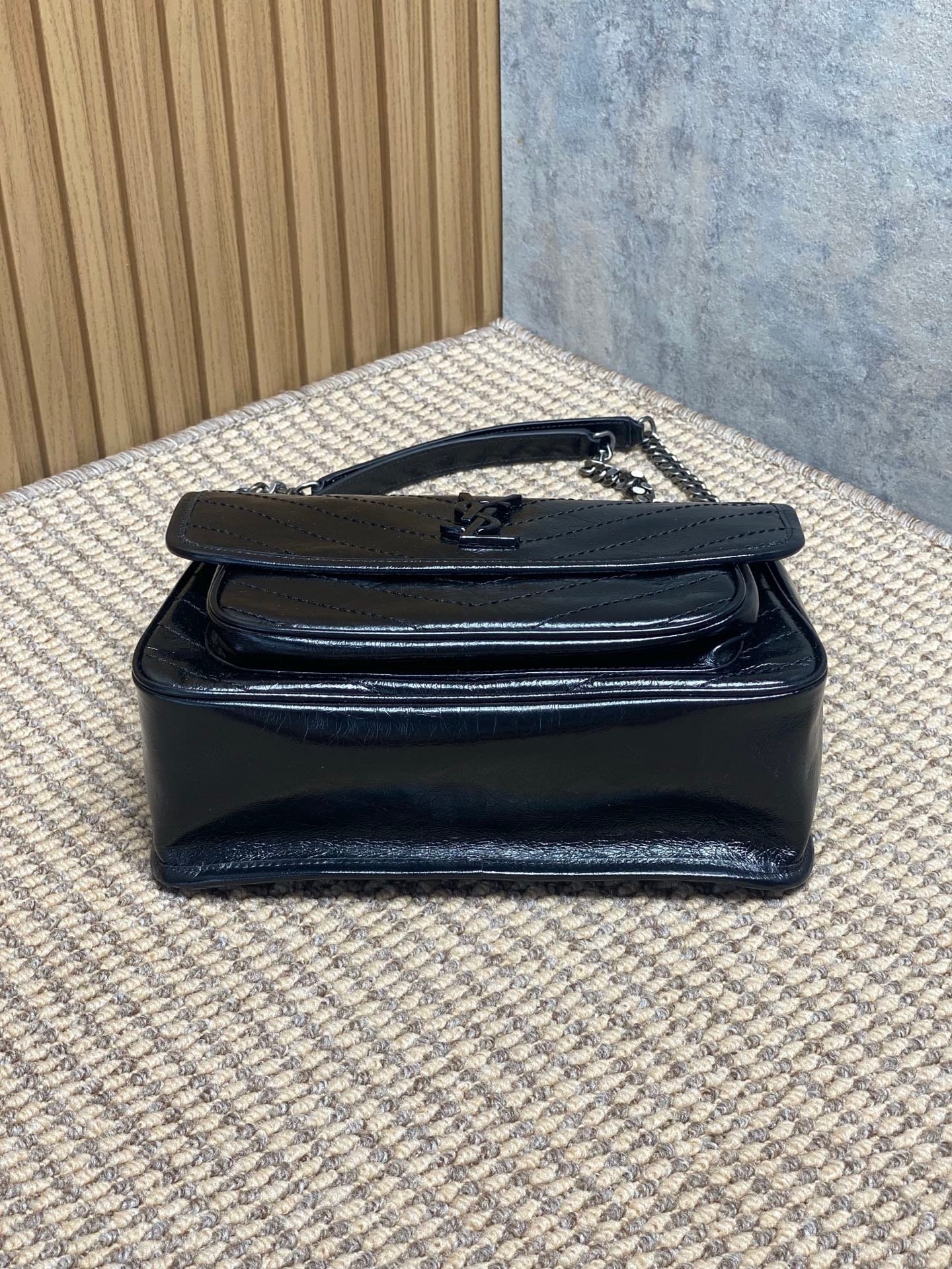 YSL Oil Wax Leather Crossbody Bag L110510 - Image 5