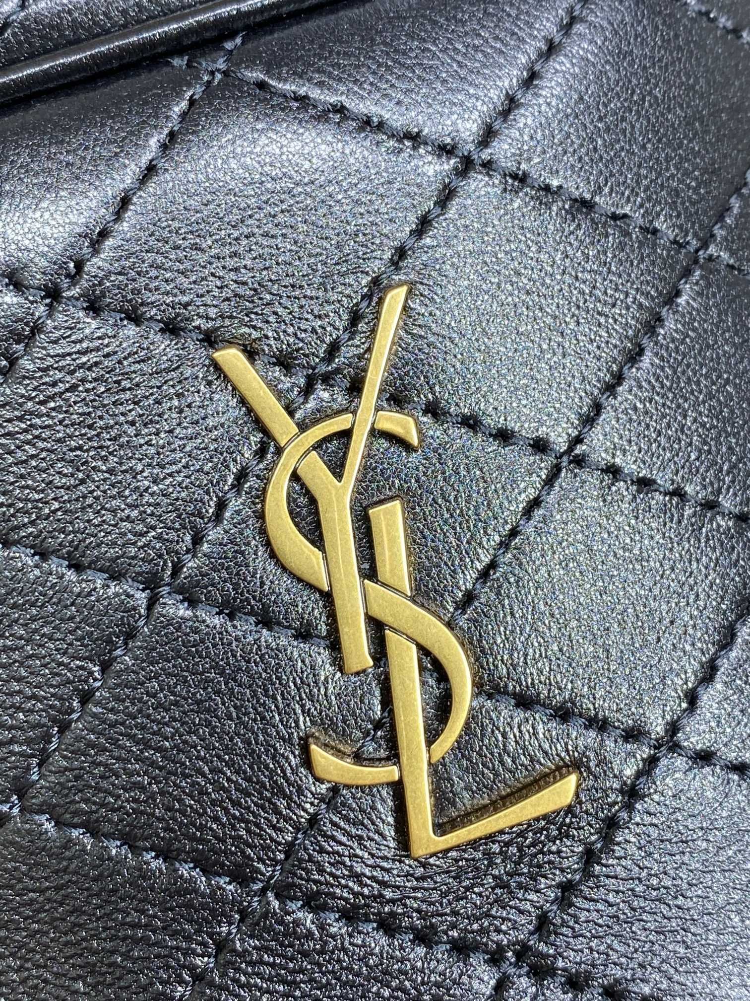 Saint Laurent Gaby Bucket Bag. L110603 - Image 6