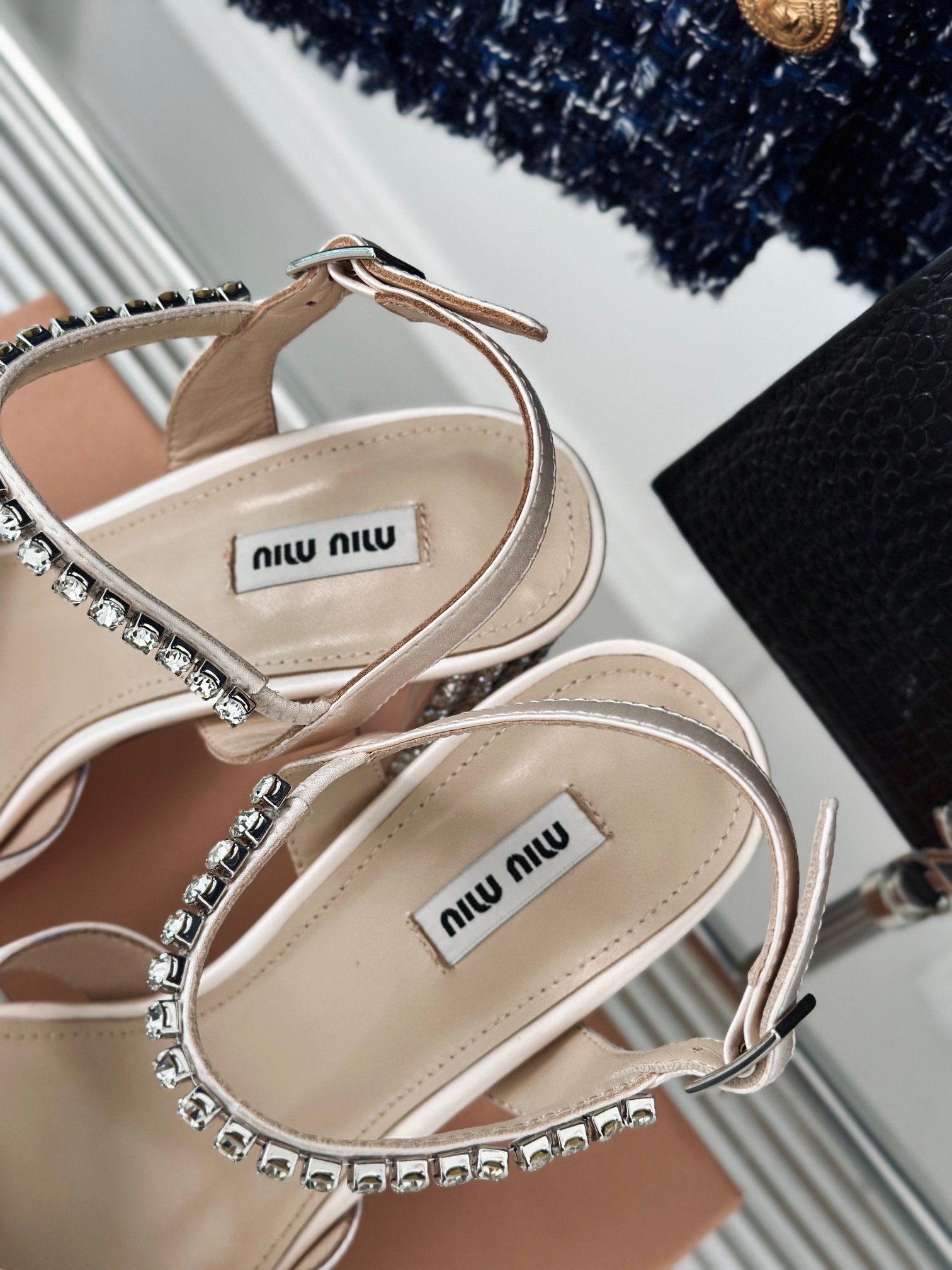 MIU MIU Beaded Thick-Topped Sandals L110511 - Image 9