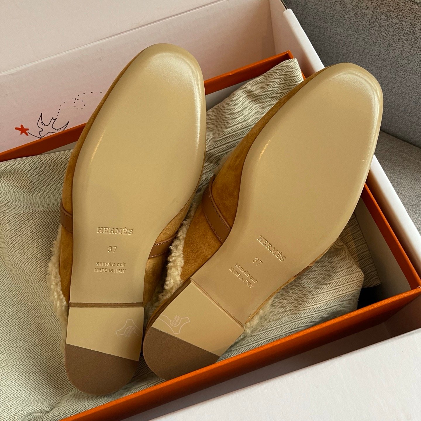 Hermès sheepskin half-trimmed leather shoes L110608 - Image 7