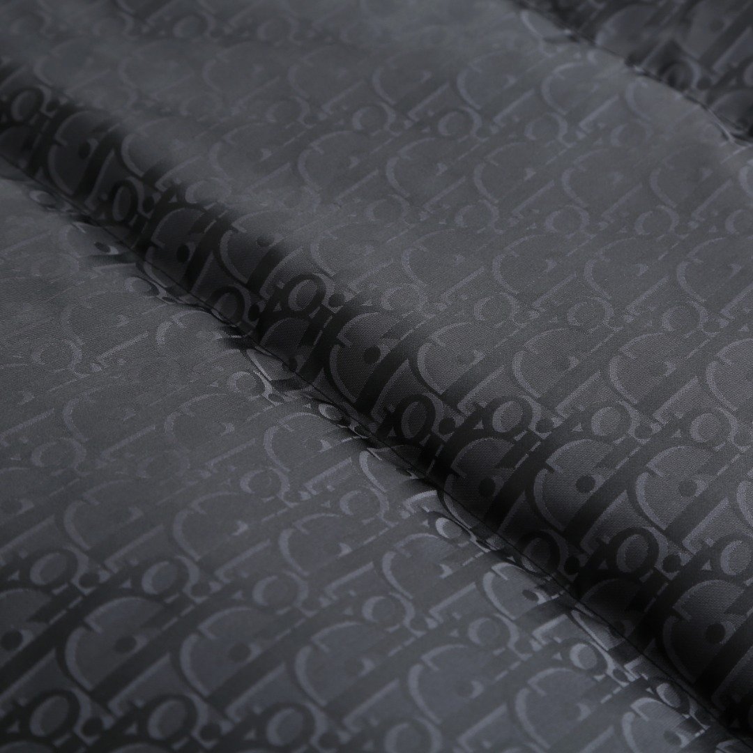 Dior Oblique Down Vest Black Cotton-Blend Jacquard 110703 - Image 6