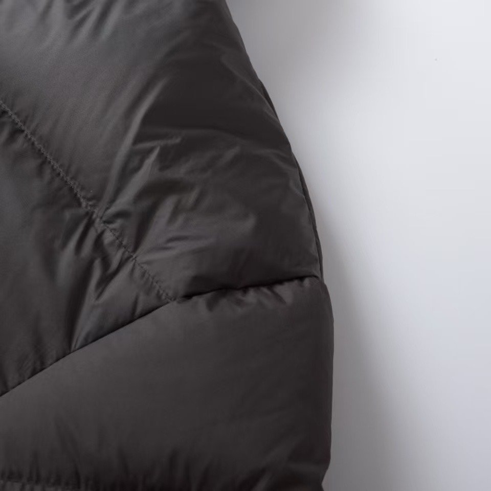 Balenciaga BB Puffer Jacket Black 110704 - Image 5