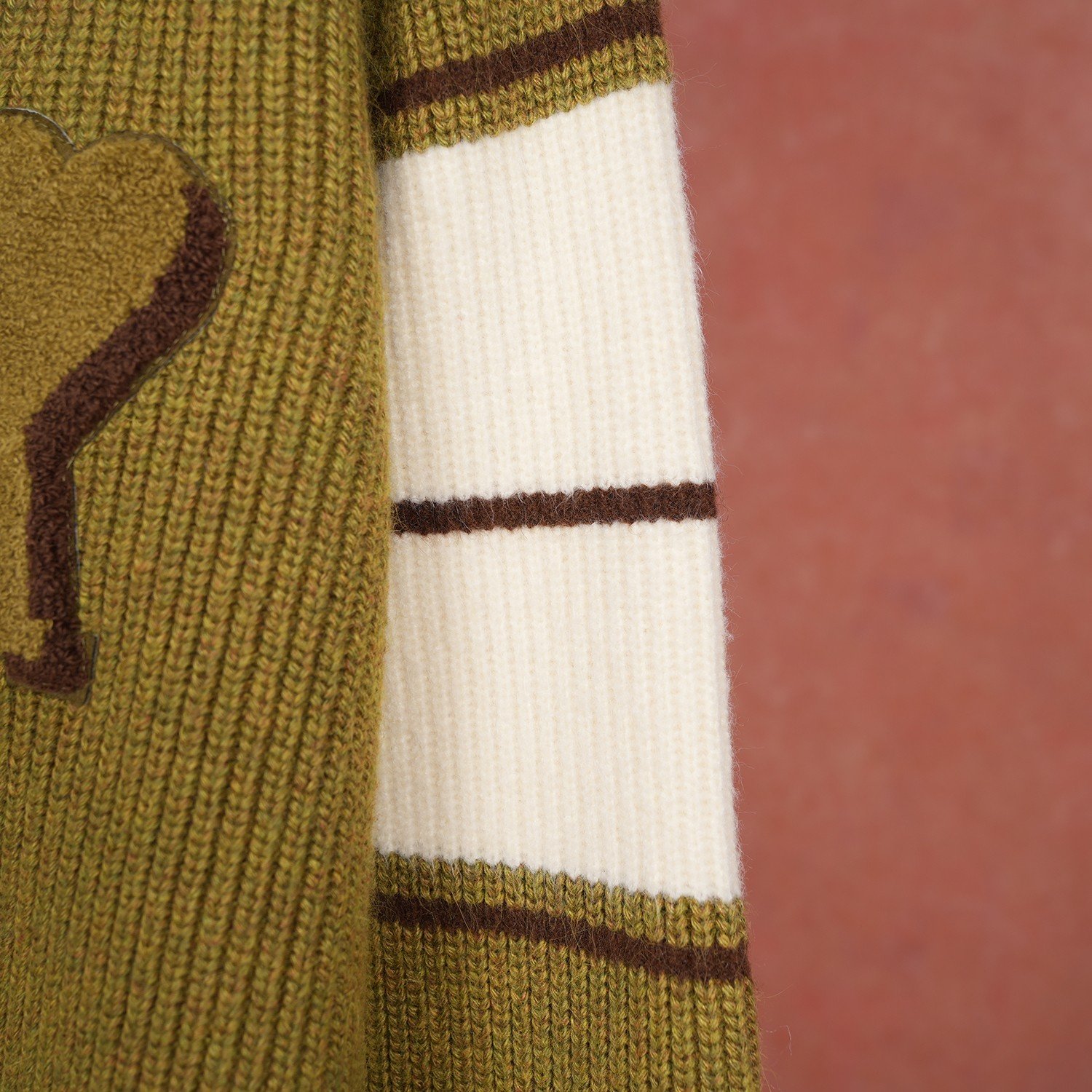 Ami Paris Striped sleeve v-neck knit sweater D110802 - Image 8