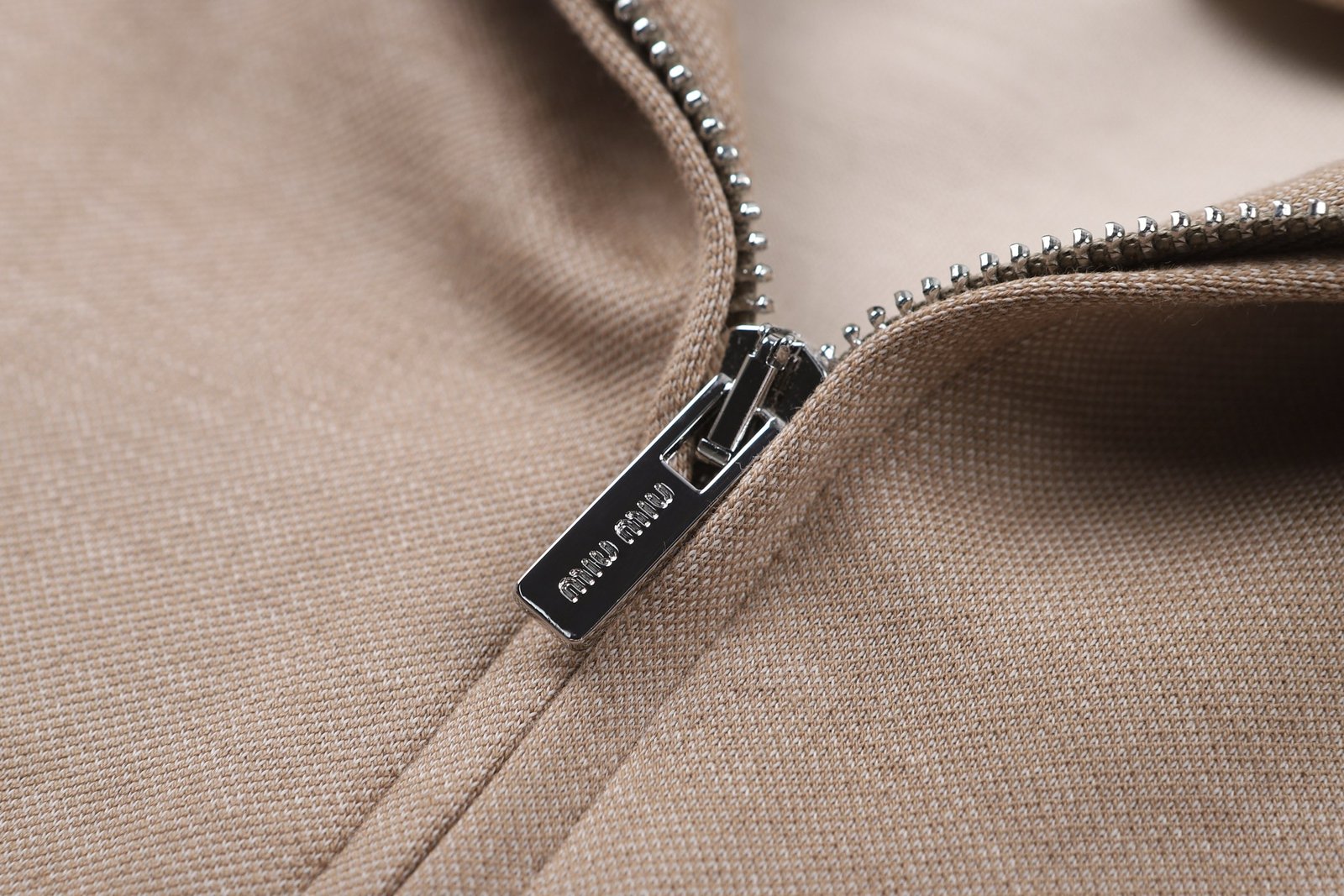 Miu Miu Jersey Zipper Sweatshirt 111004 - Image 4