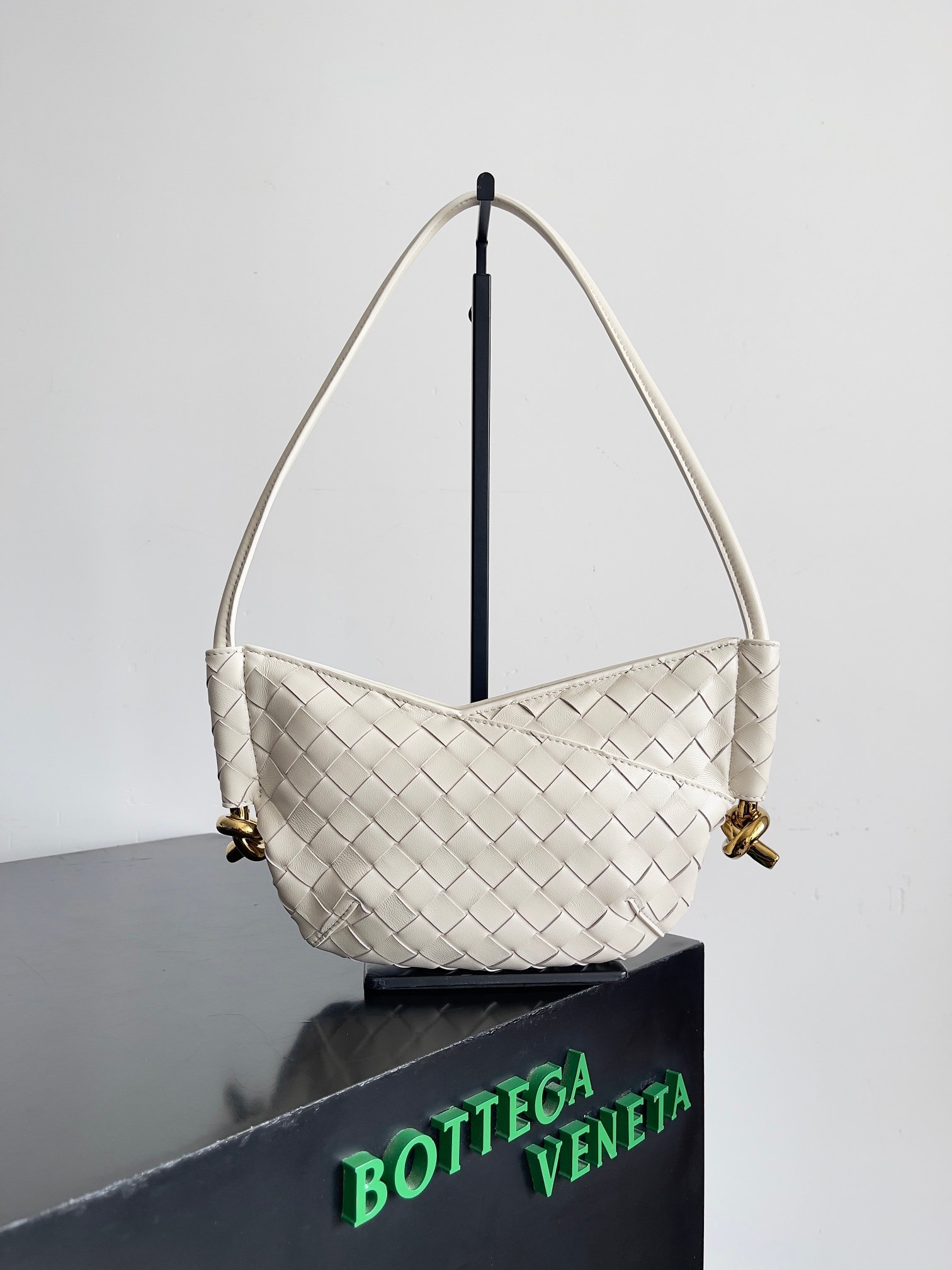 Bottega Veneta Mini Solstice Bag L111103 - Image 8
