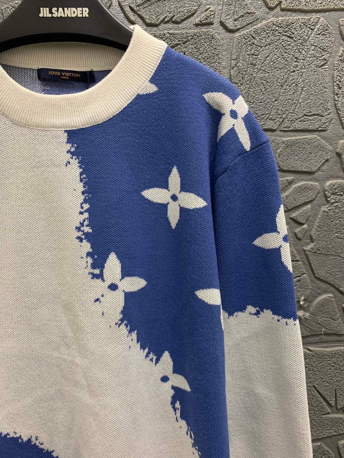 Louis Vuitton blue and white tie-dye pattern sweater 111101 - Image 3