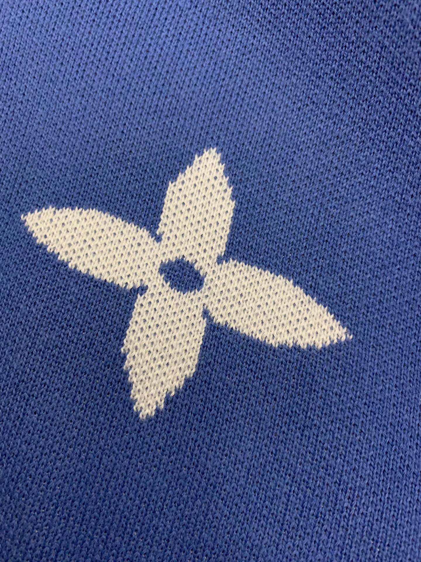 Louis Vuitton blue and white tie-dye pattern sweater 111101 - Image 5