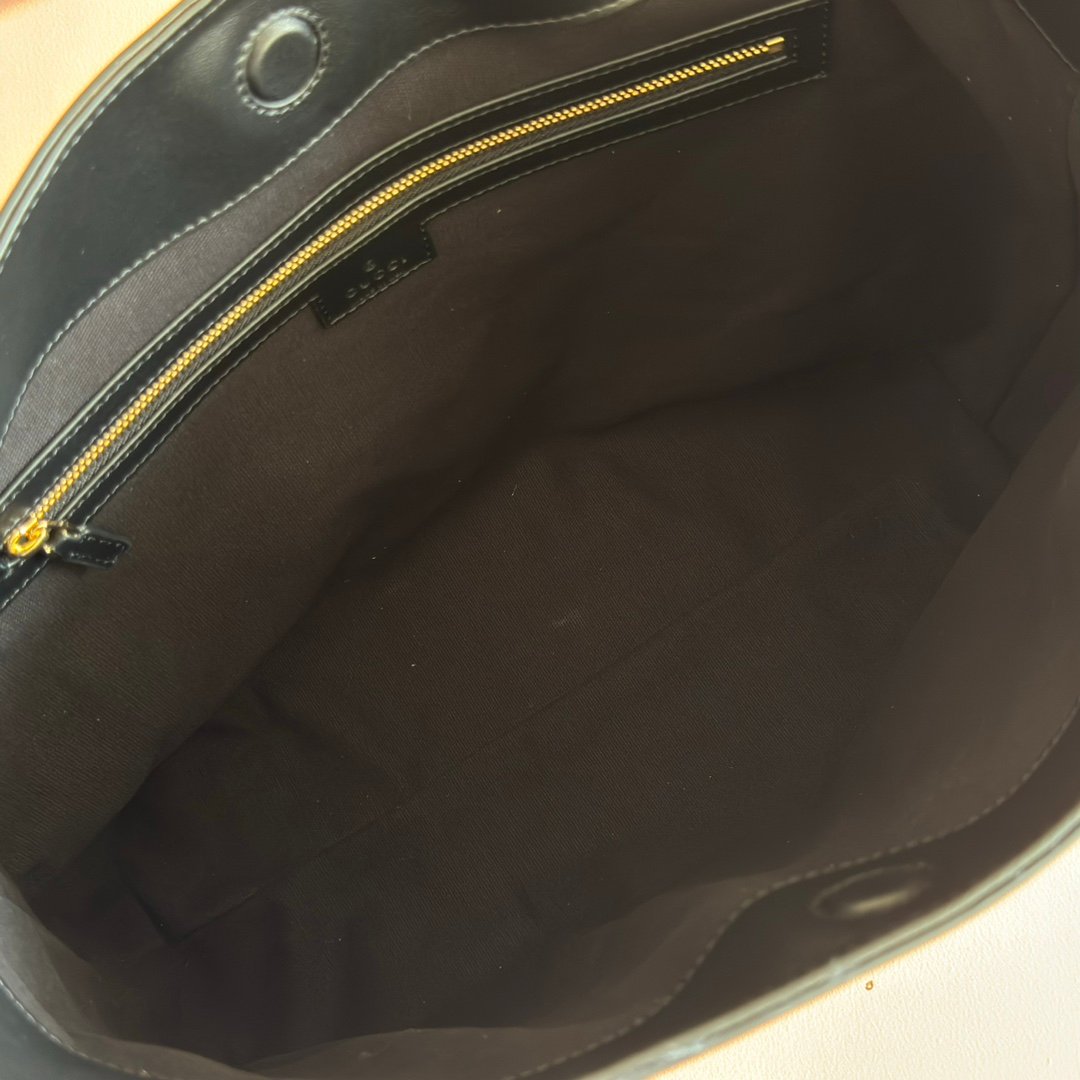 GUCCI handbag L111105 - Image 7