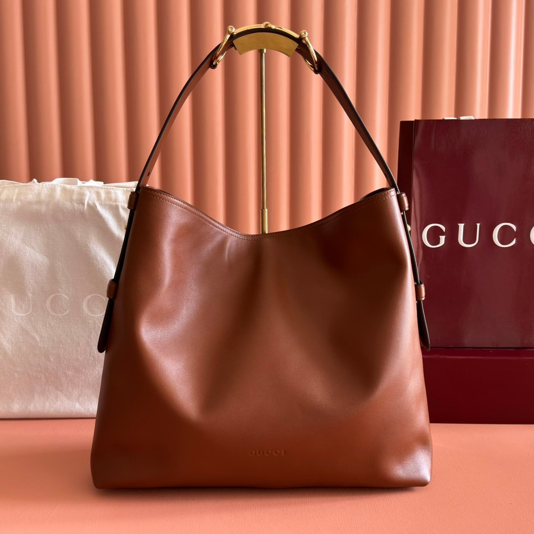 GUCCI handbag L111105 - Image 2