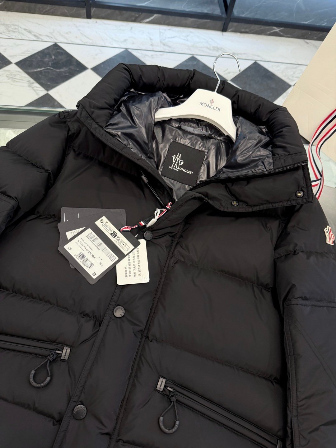 Moncler hooded down jacket for skiing with down filling 111205 - Image 4